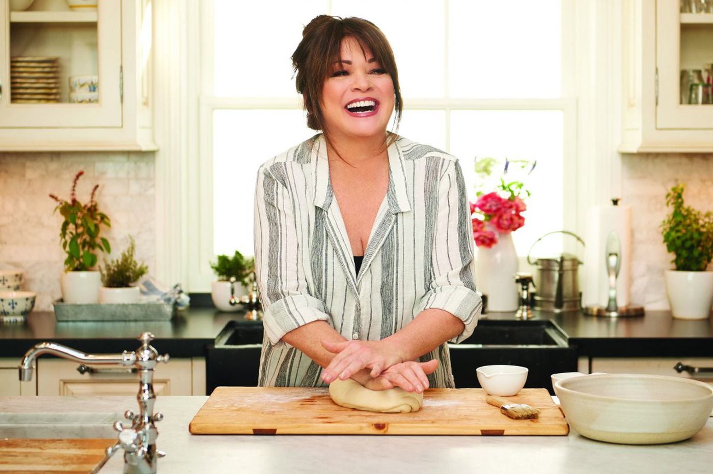 Valerie Bertinelli Once A Teen Tv Sweetheart Cooking Up Something New At 14832 Hot Sex Picture