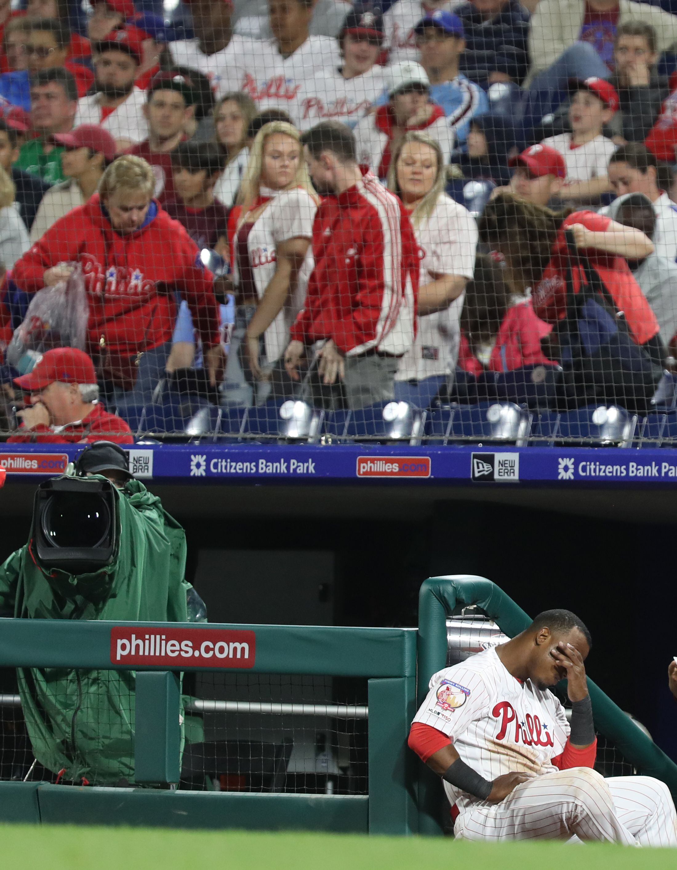 Jimmy Rollins' Hall of Fame moment: The walk-off that shook Citizens Bank  Park