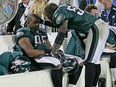 McNabb disputes Super Bowl 'puking,' but ex-teammates still say otherwise