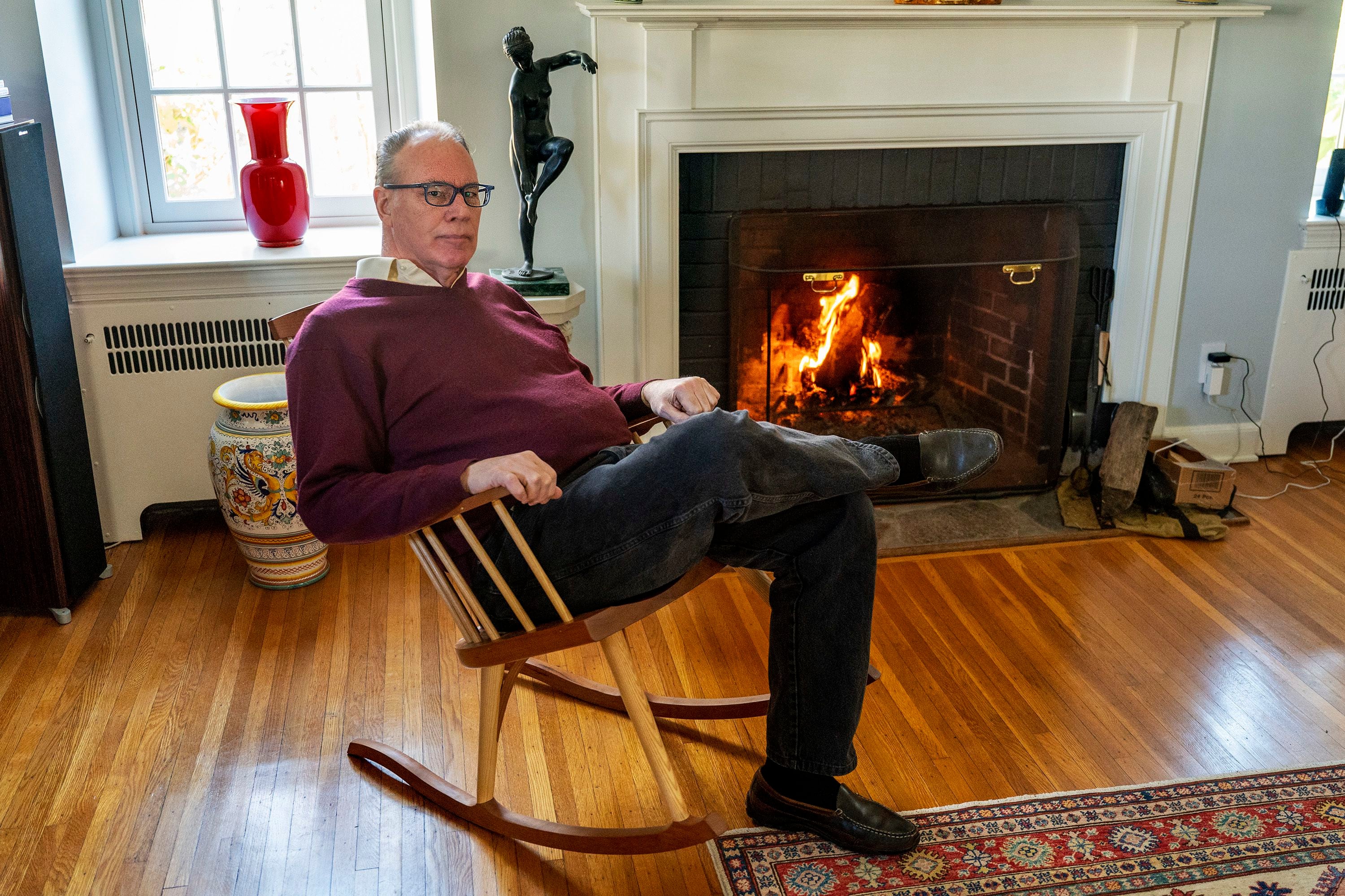 What Are the Dangers of Sitting in Front of a Fireplace?