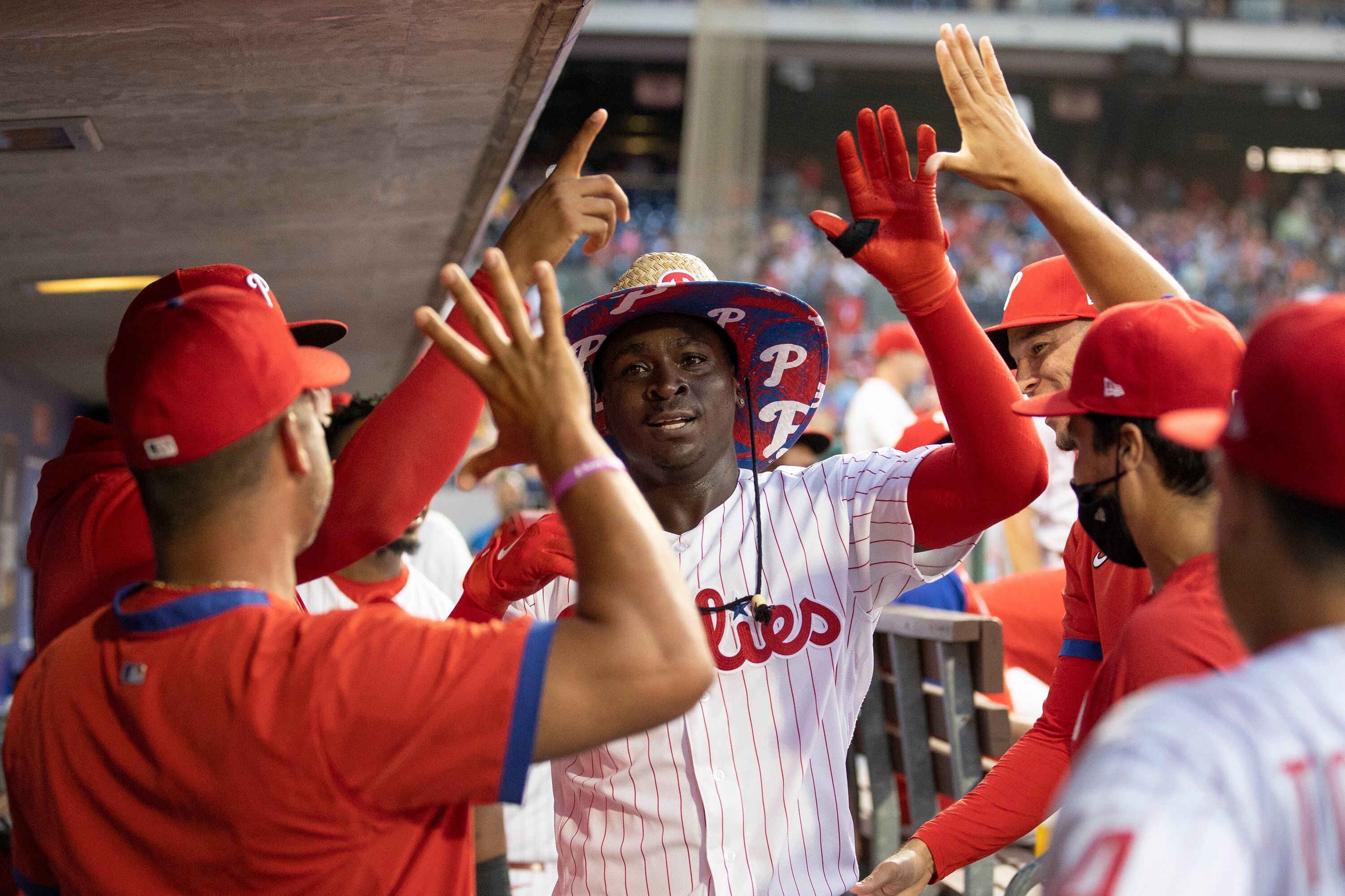 Tylor Megill's dominates Phillies as Mets take series opener