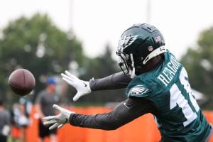 Eagles' Jalen Reagor reacts to death of 'his best friend