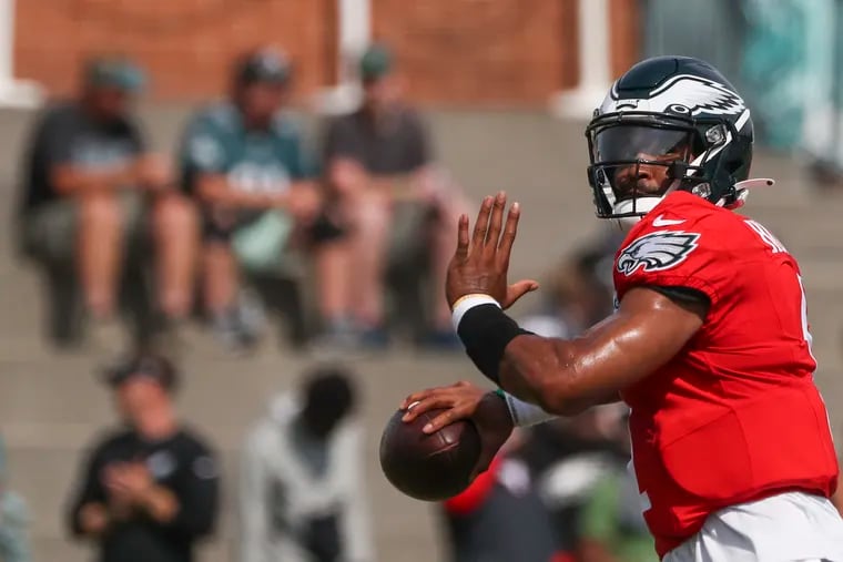 Eagles Training Camp Practice Notes: Carson Wentz struggles, Jalen Hurts  rules the red zone - Bleeding Green Nation