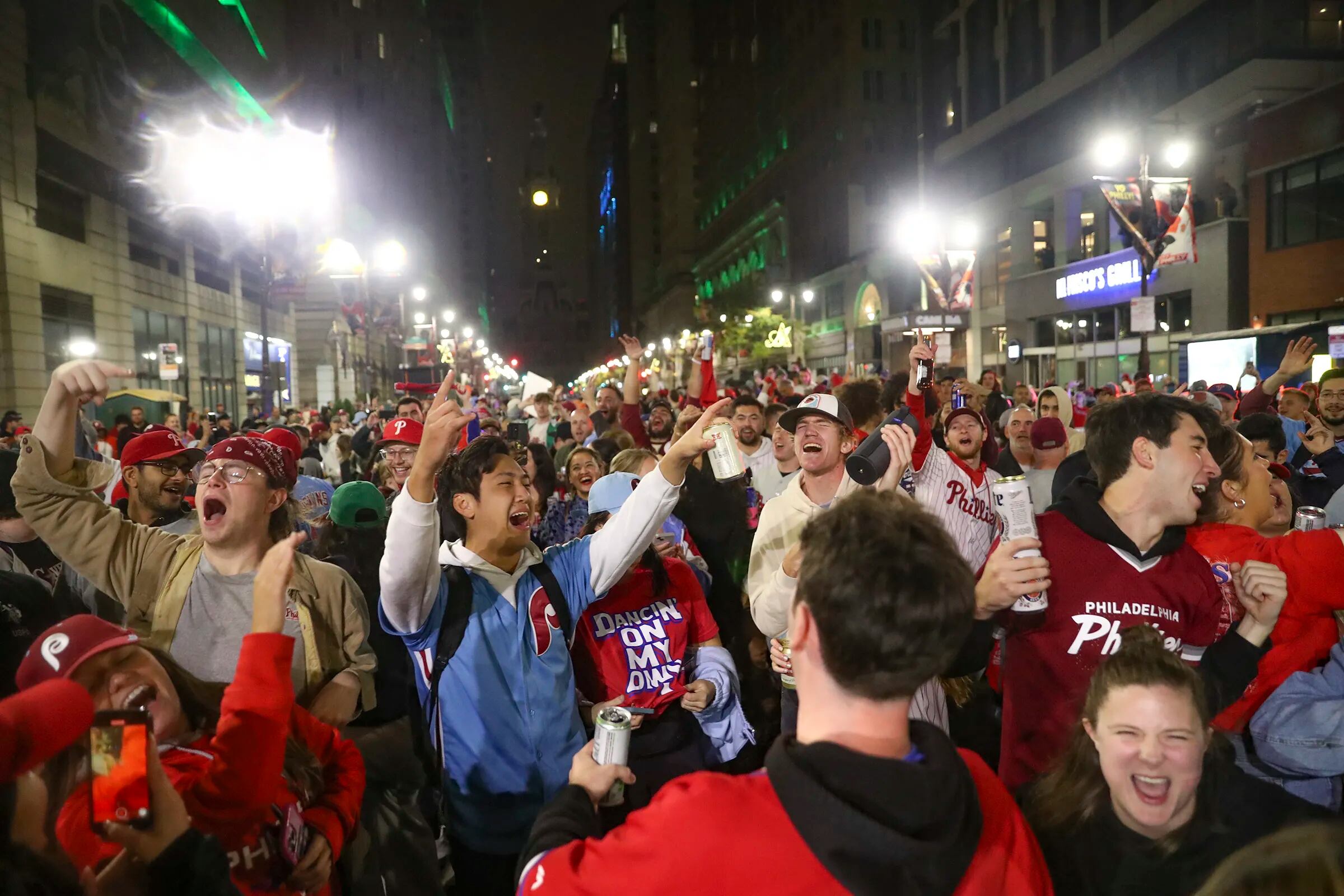 Phillies reportedly ask city of Philadelphia to allow some fans at games   Phillies Nation - Your source for Philadelphia Phillies news, opinion,  history, rumors, events, and other fun stuff.