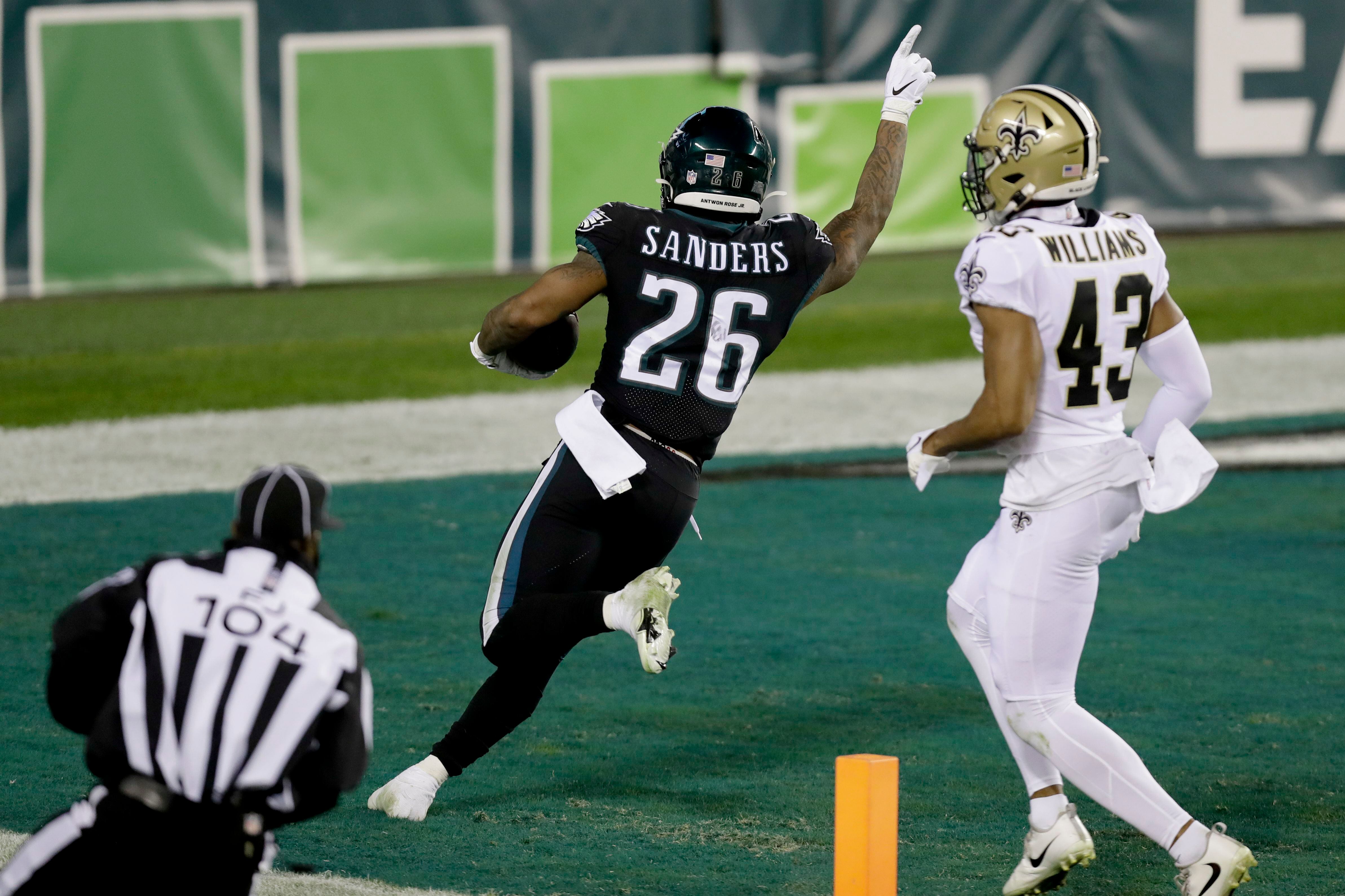 Miles Sanders awakens Eagles running game against Saints, the