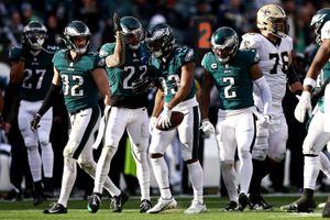 Eagles-Giants opening line points to New York resting starters in Week 18 -  Bleeding Green Nation