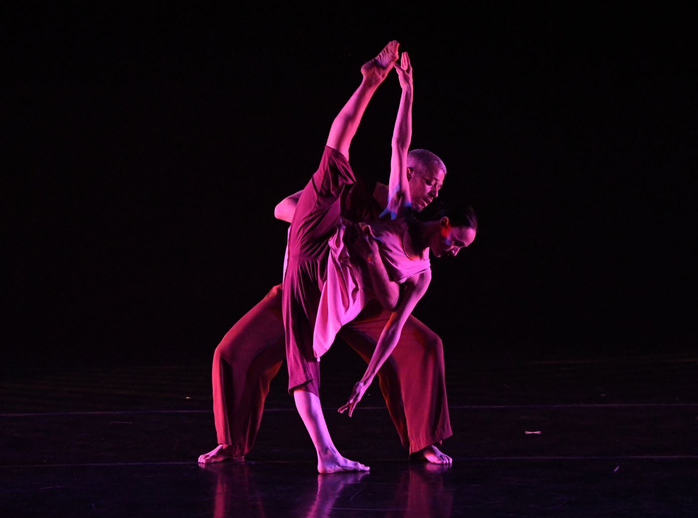 Koresh Dance Company Astonishes Again With Inner Sun