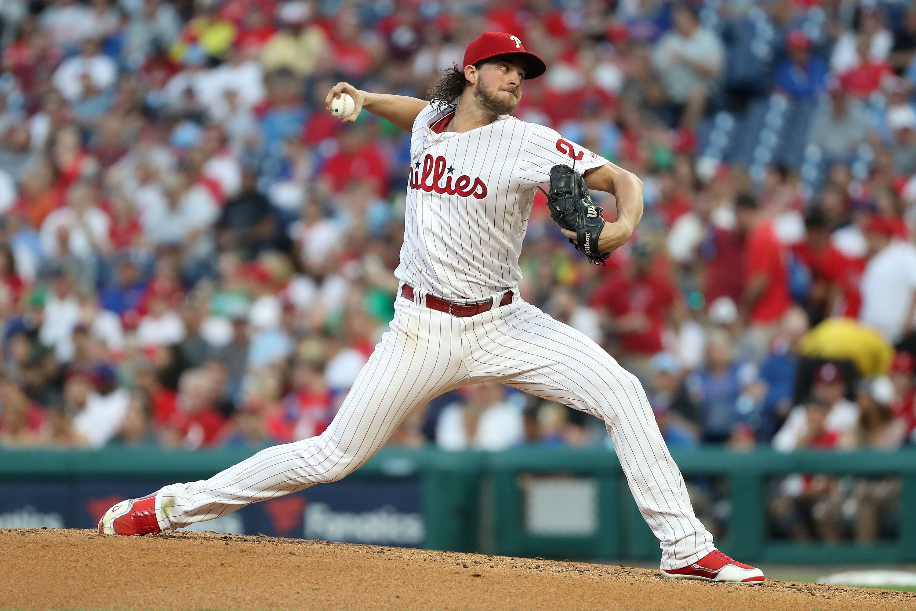 Clark] Standing ovation from Phillies fans for Ranger Suárez 5.1