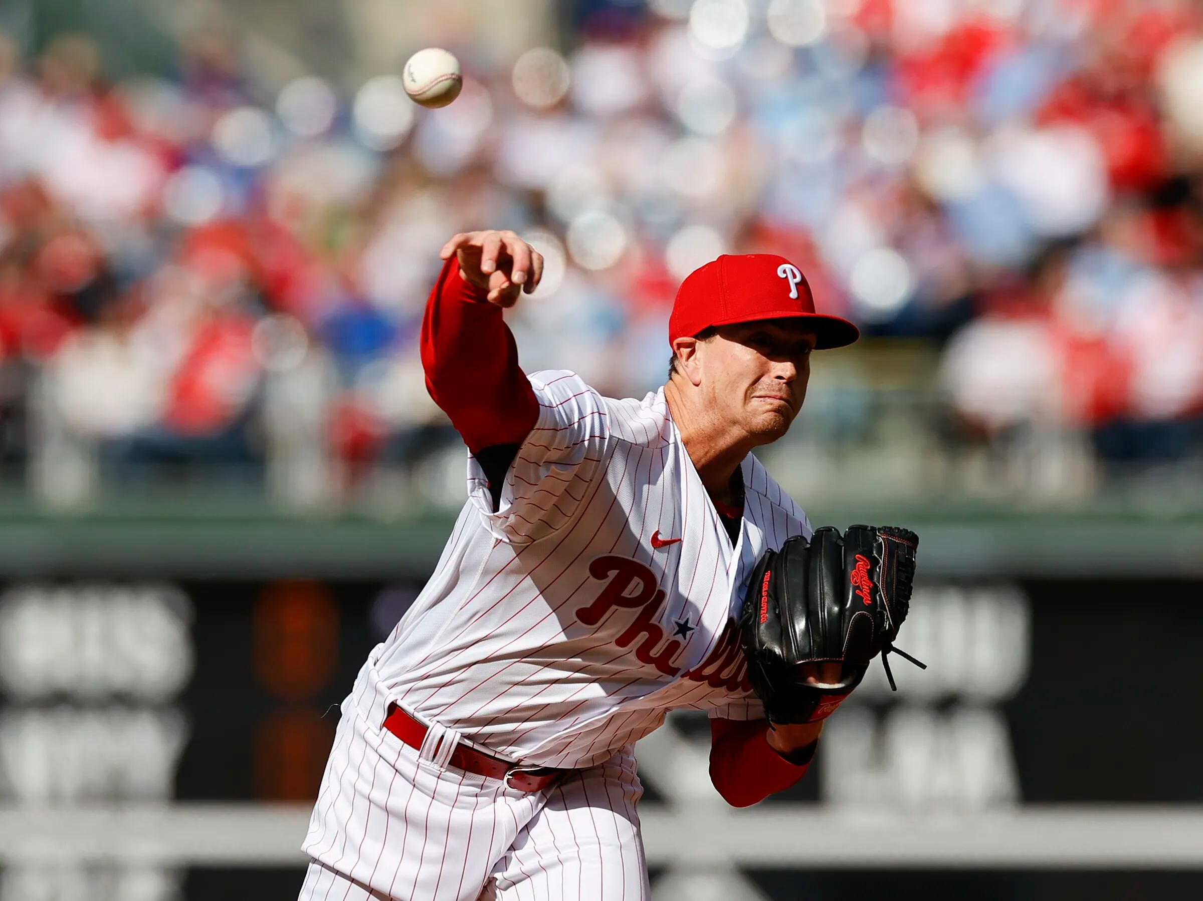 Phillies Celebrate the Flyin' Hawaiian with Baseball Glove Artwork