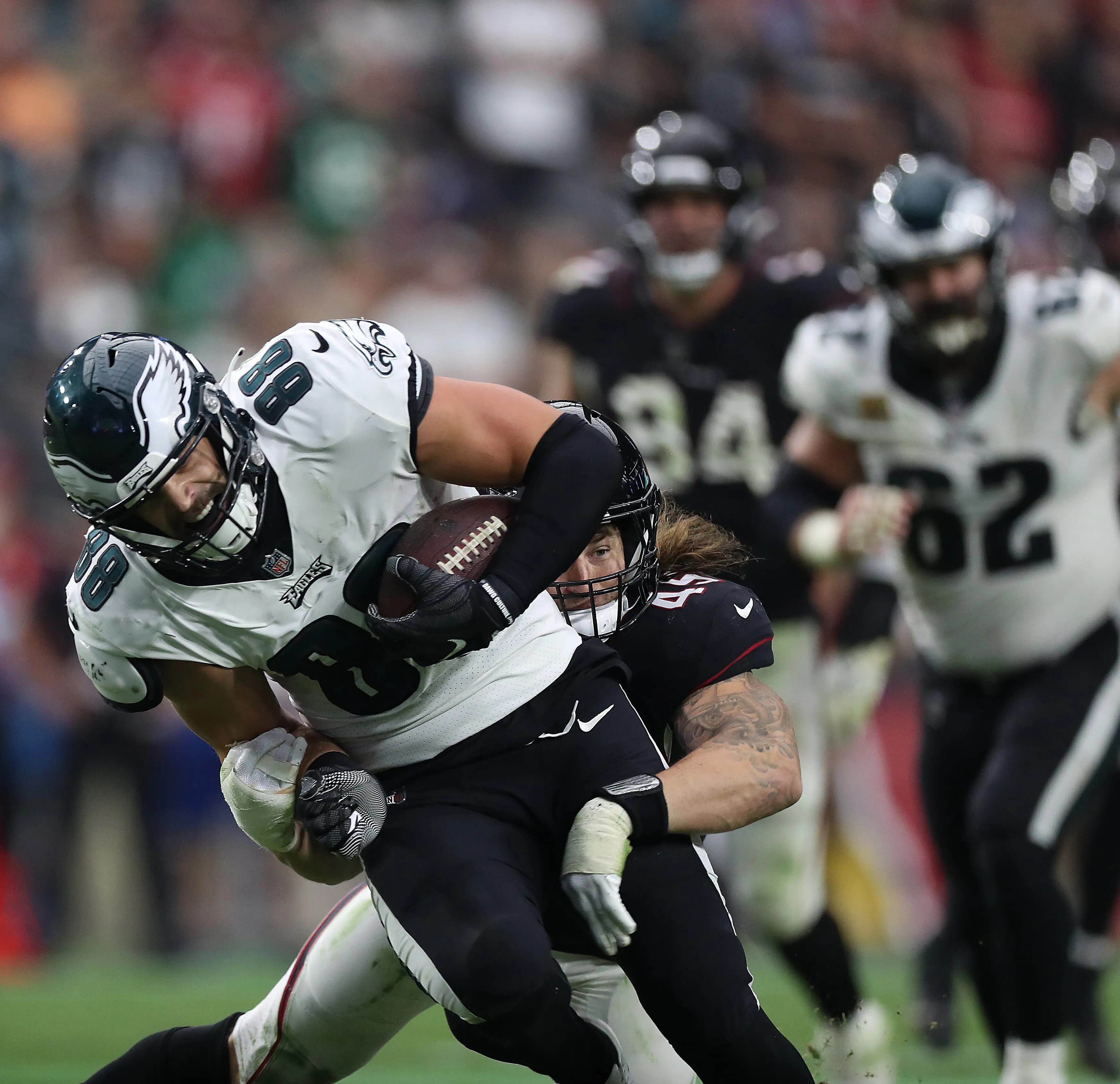 Dallas Cowboys lack offensive firepower in loss to Eagles, 37-9