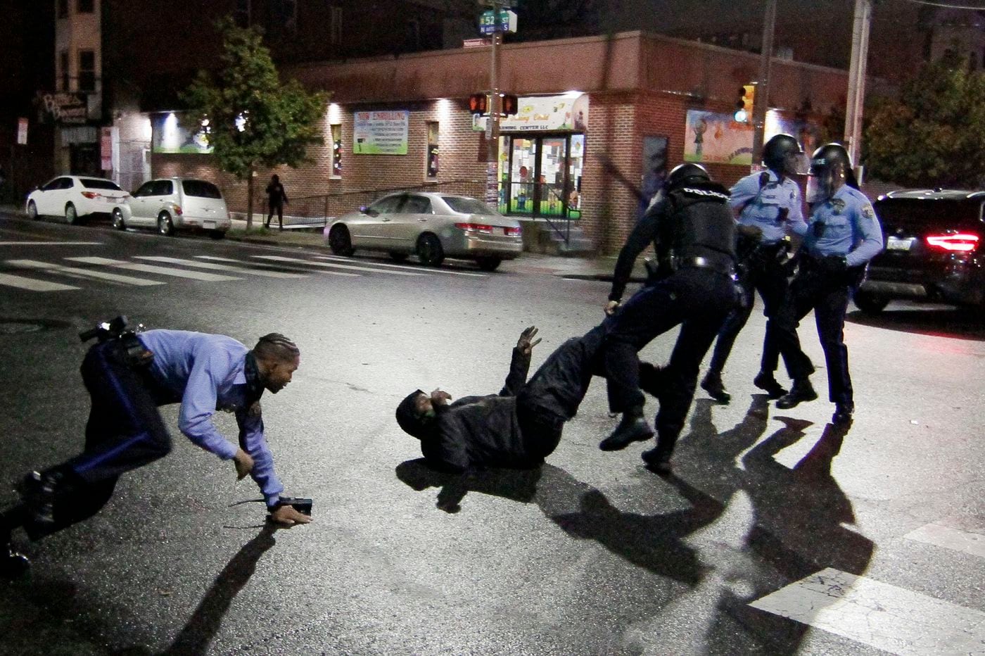 Fatal Police Shooting Of Walter Wallace Jr Prompts Heated Overnight Protests In West Philly