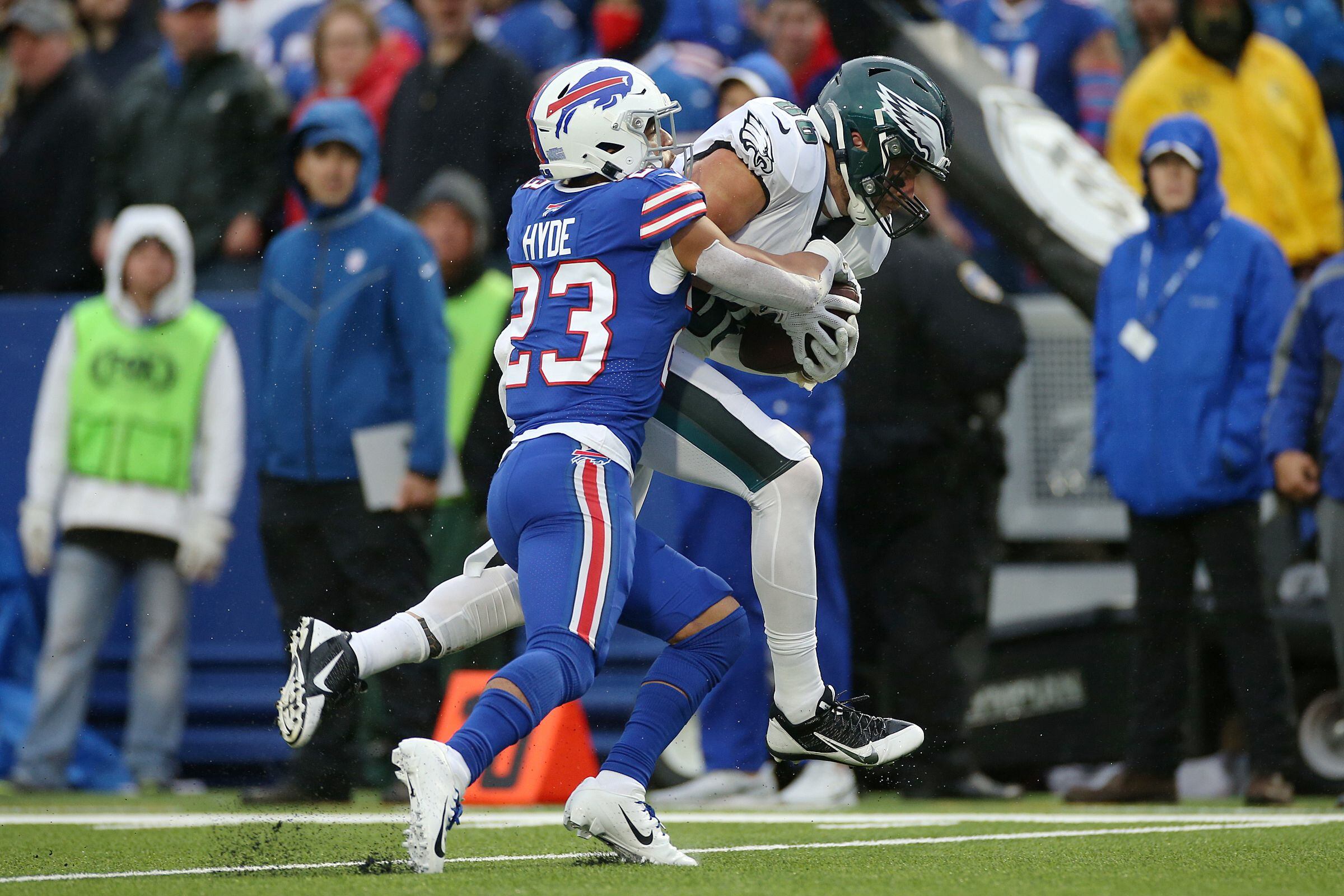 Philadelphia Eagles run over Buffalo Bills in 31-13 win