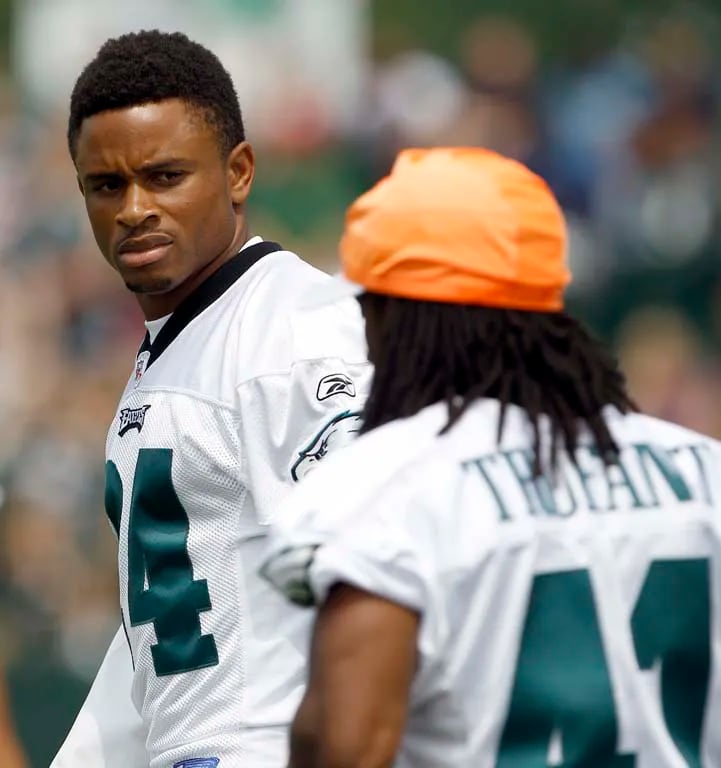 Nnamdi Asomugha under fire with Philadelphia Eagles