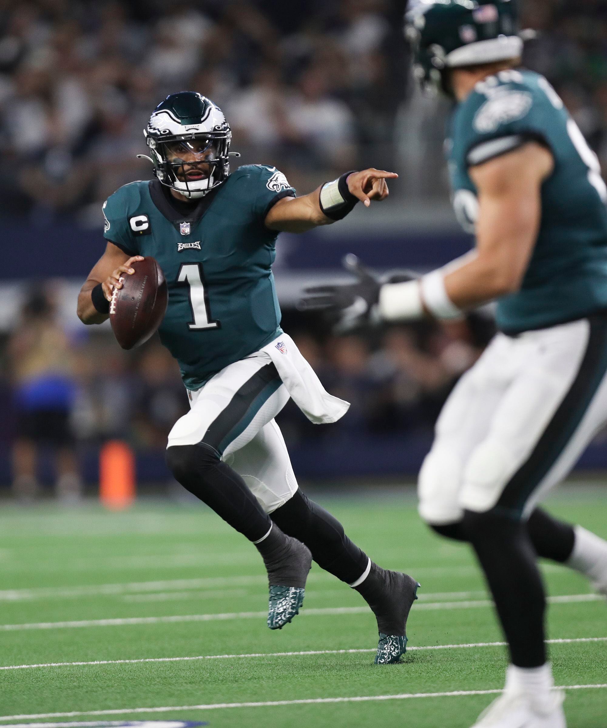 Eagles-Cowboys analysis: Jalen Hurts had one of his worst