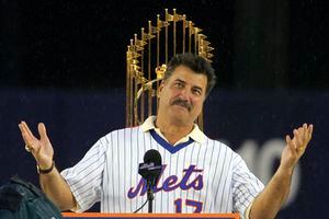 SNY's Keith Hernandez cracks joke about his sex life during Mets-Phillies