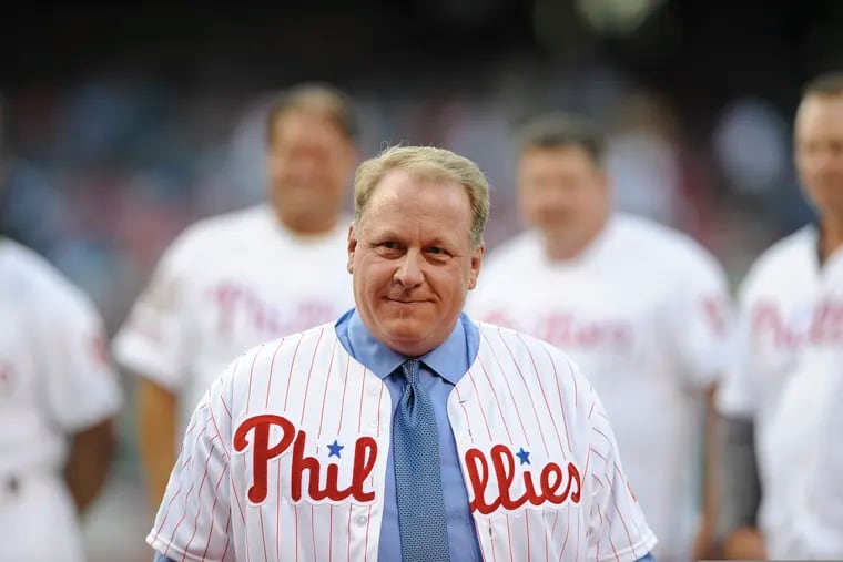 Baseball Hall of Fame hopefuls strike out as Curt Schilling, Barry