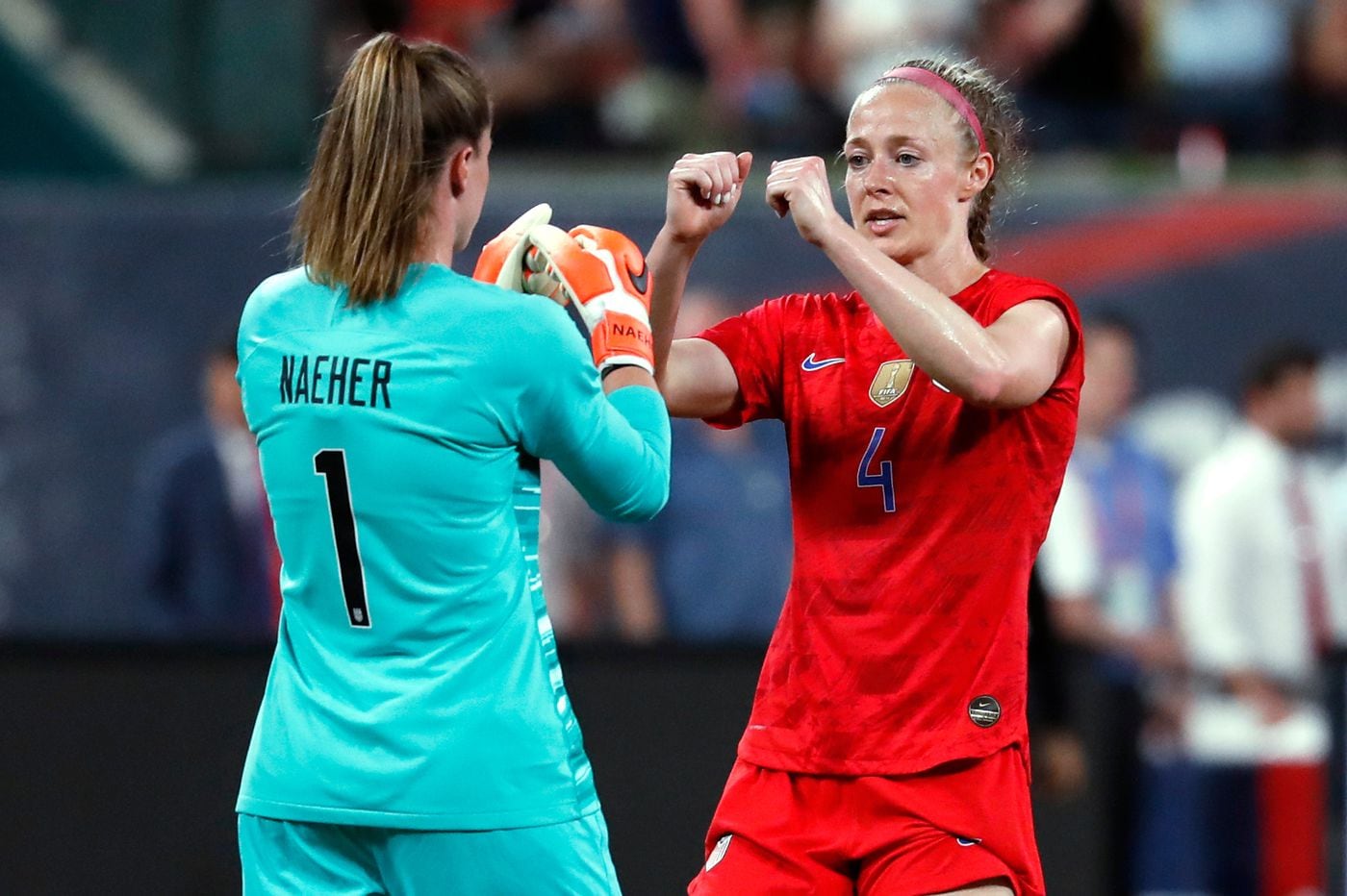 Becky Sauerbrunn Anchors The Us Womens Soccer Team Back Line And Its Soul 