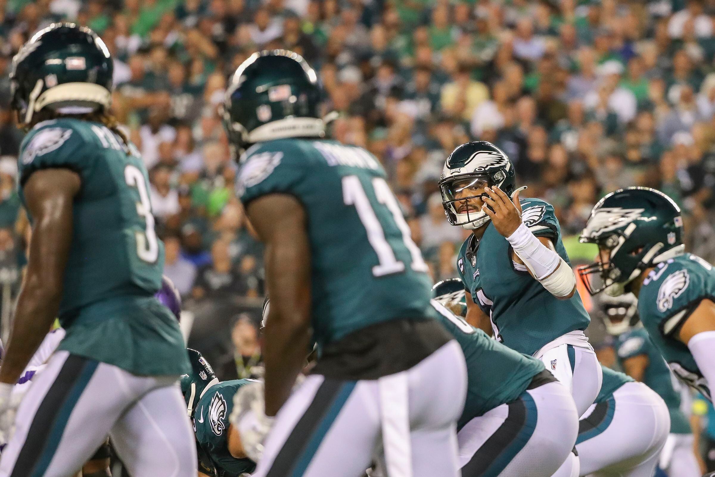 Commanders vs. Eagles: Experts overwhelmingly favor Philly in Week 3