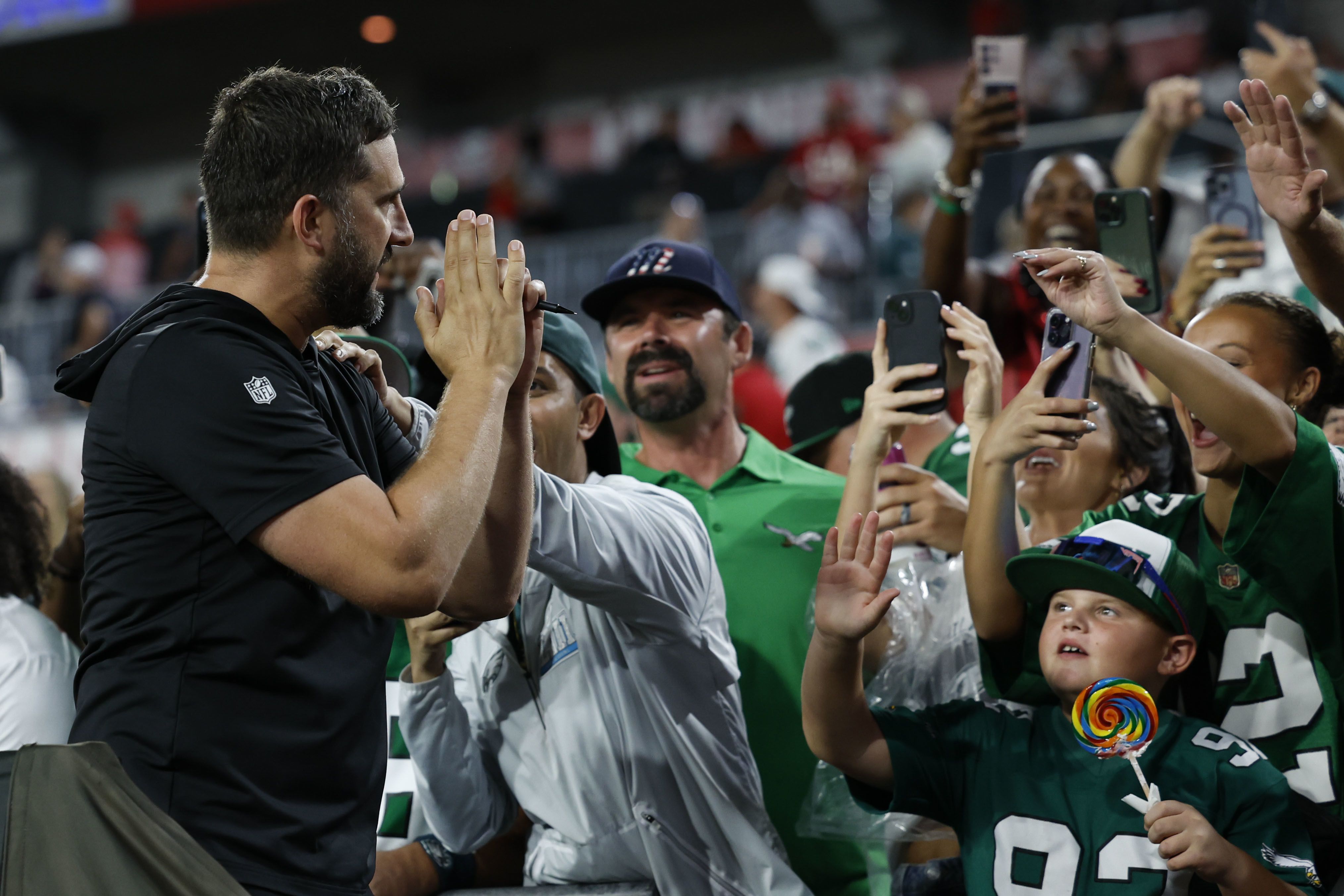 Eagles Nick Sirianni wears 'Beat Dallas' T-shirt; Landon Dickerson critical  of NFL debut