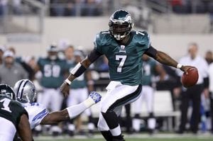 Animal rights activists don't want NFL to honor Michael Vick - Los