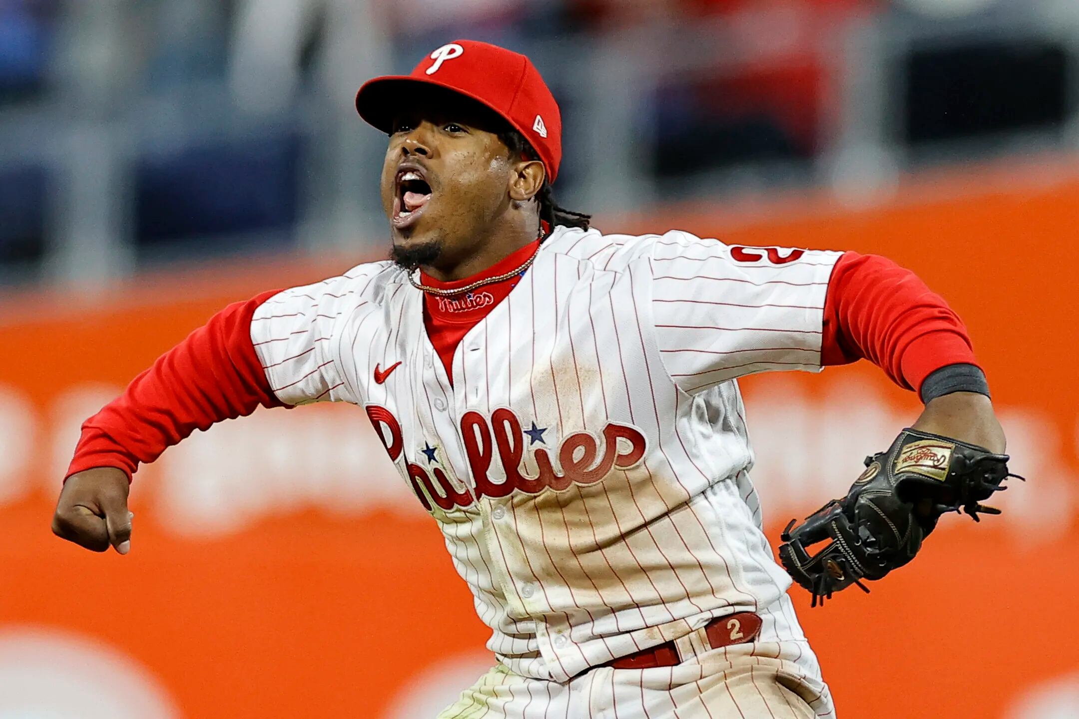 Seranthony Domínguez Makes Phillies History in Game 3 Win 