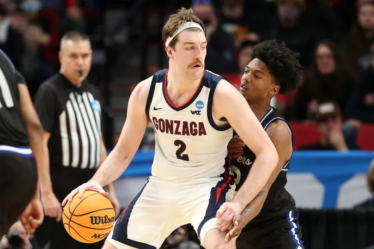 Senior forward Drew Timme leads the No. 2-ranked Gonzaga Bulldogs into Austin, Texas, on Wednesday for a nonconference matchup against No. 11 Texas. Last year, Timme scored a game-high 37 points in Gonzaga's 86-74 home win over the Longhorns. (Photo by Ezra Shaw/Getty Images)