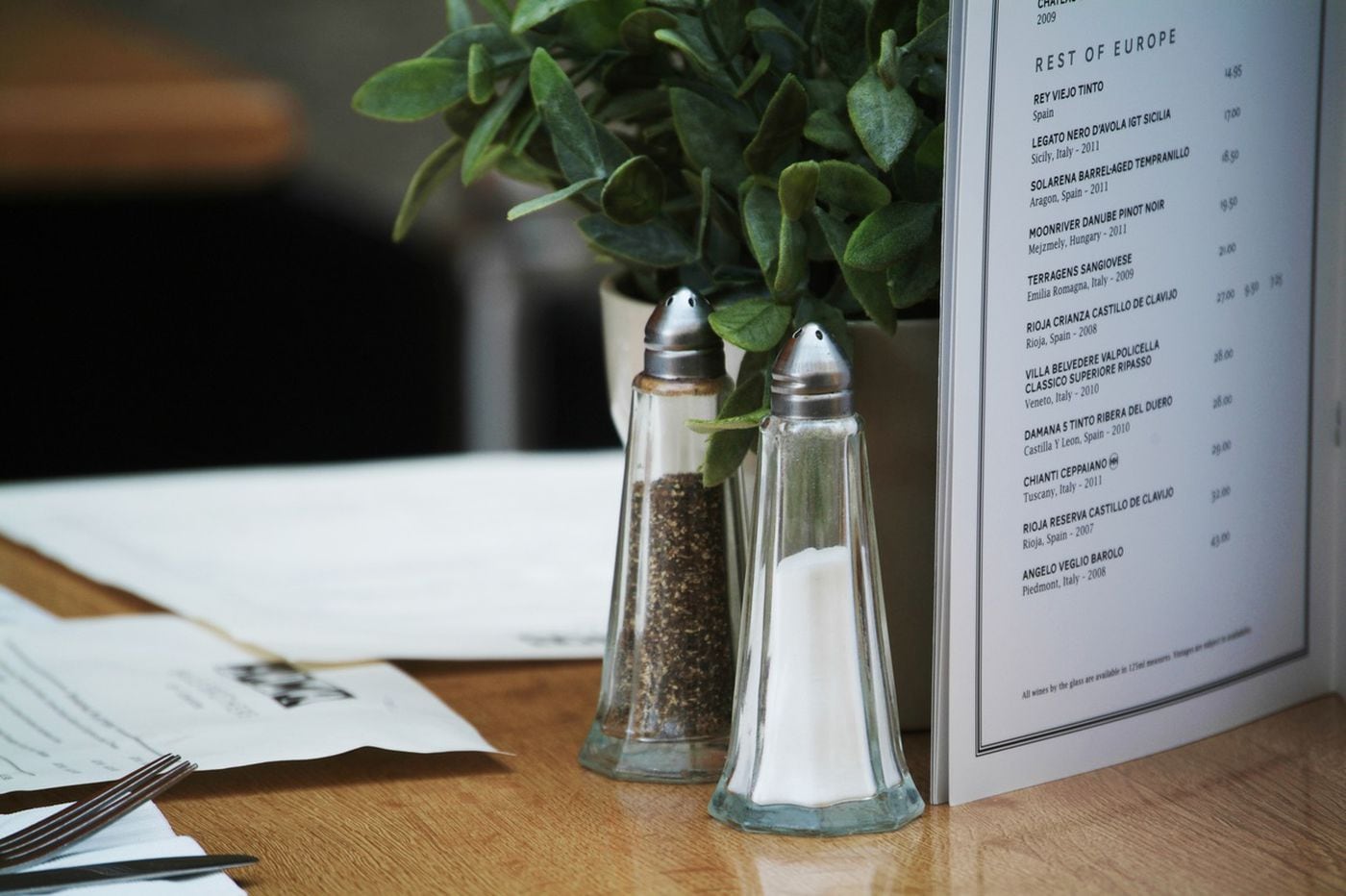 Why salt shakers disappeared from restaurant tables