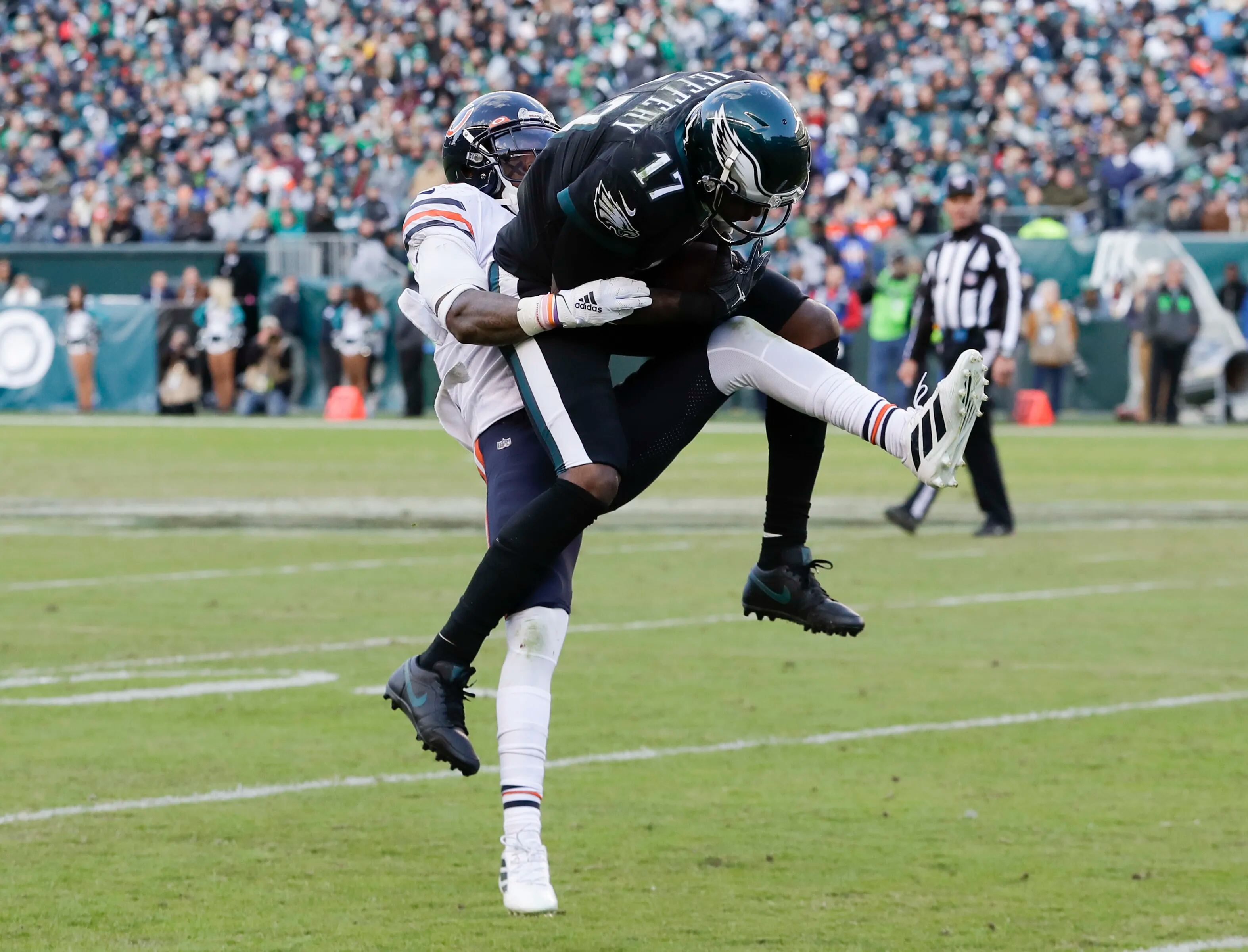 Philadelphia Eagles news: Shopping Alshon Jeffery, impact of a lost  offseason on a defensive back and more 