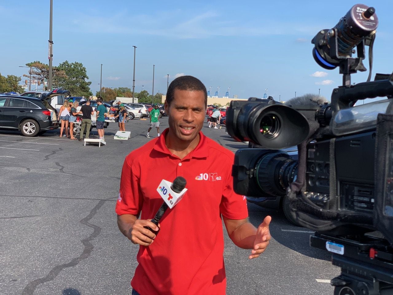 How Philly newscasters stayed cool during extreme heat this summer