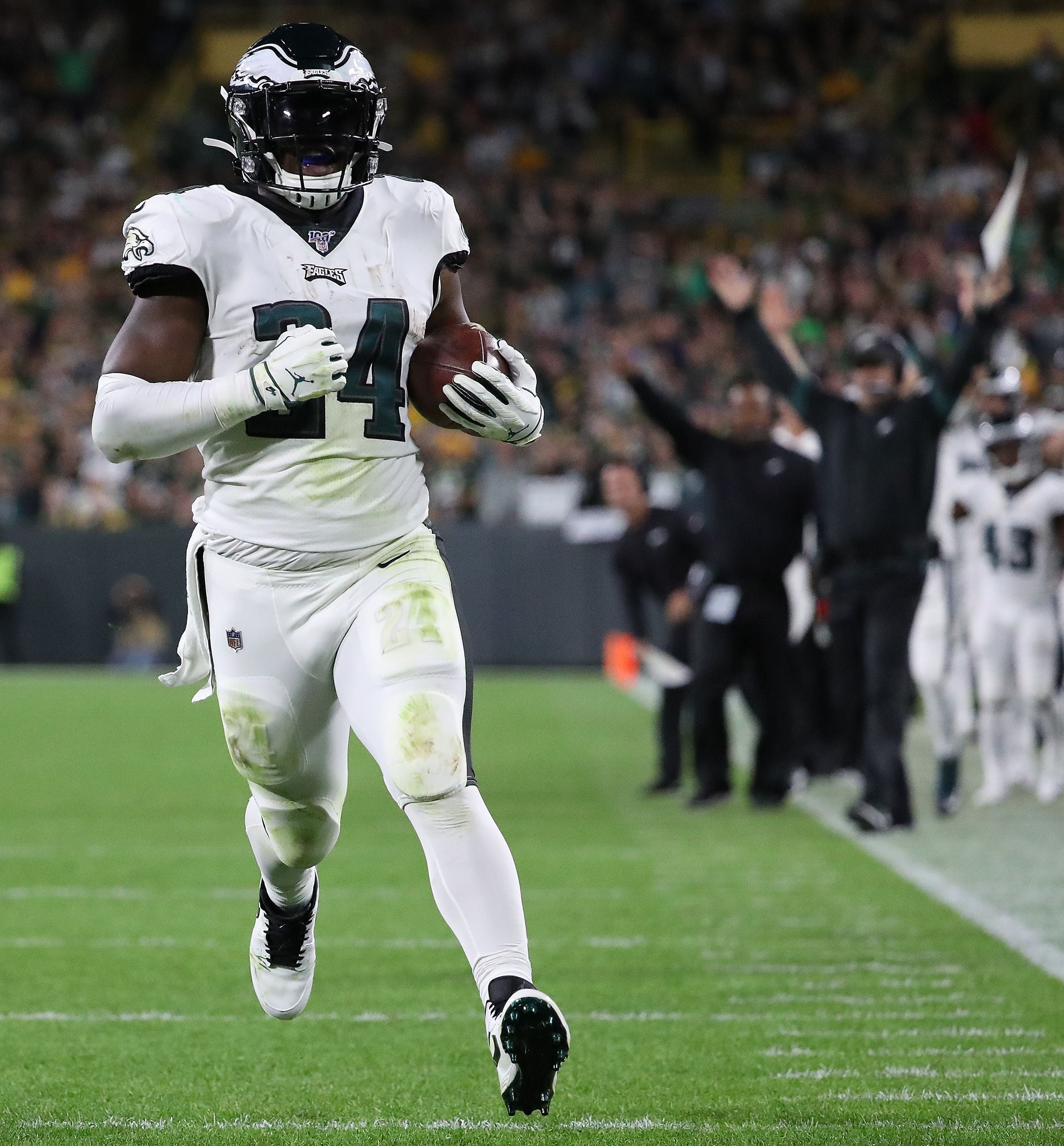 Pictures of Philadelphia Eagles' 34-27 victory over Green Bay