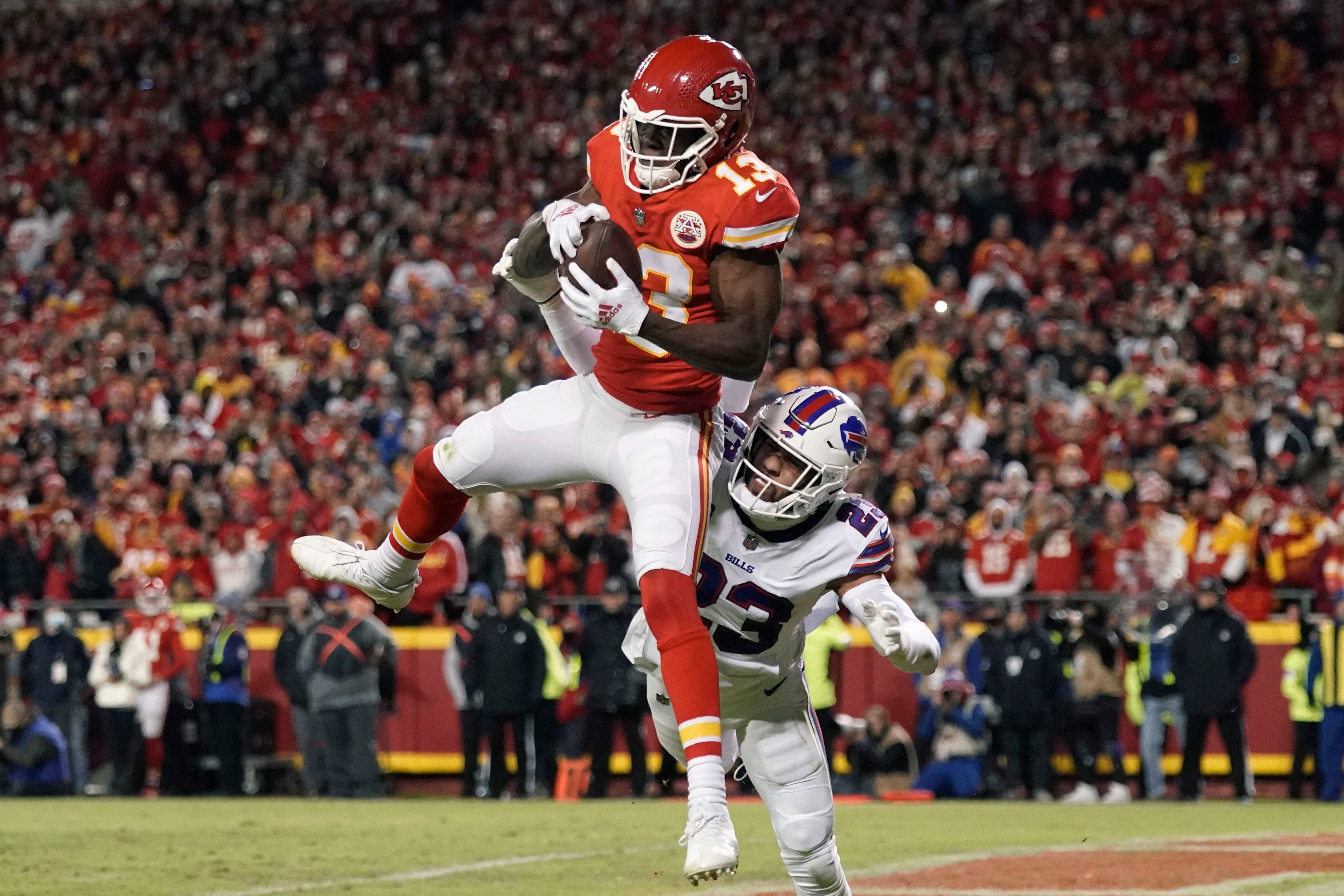 NFL Division Round Series: Kansas City Chiefs beat the Buffalo Bills 42-36  in OT