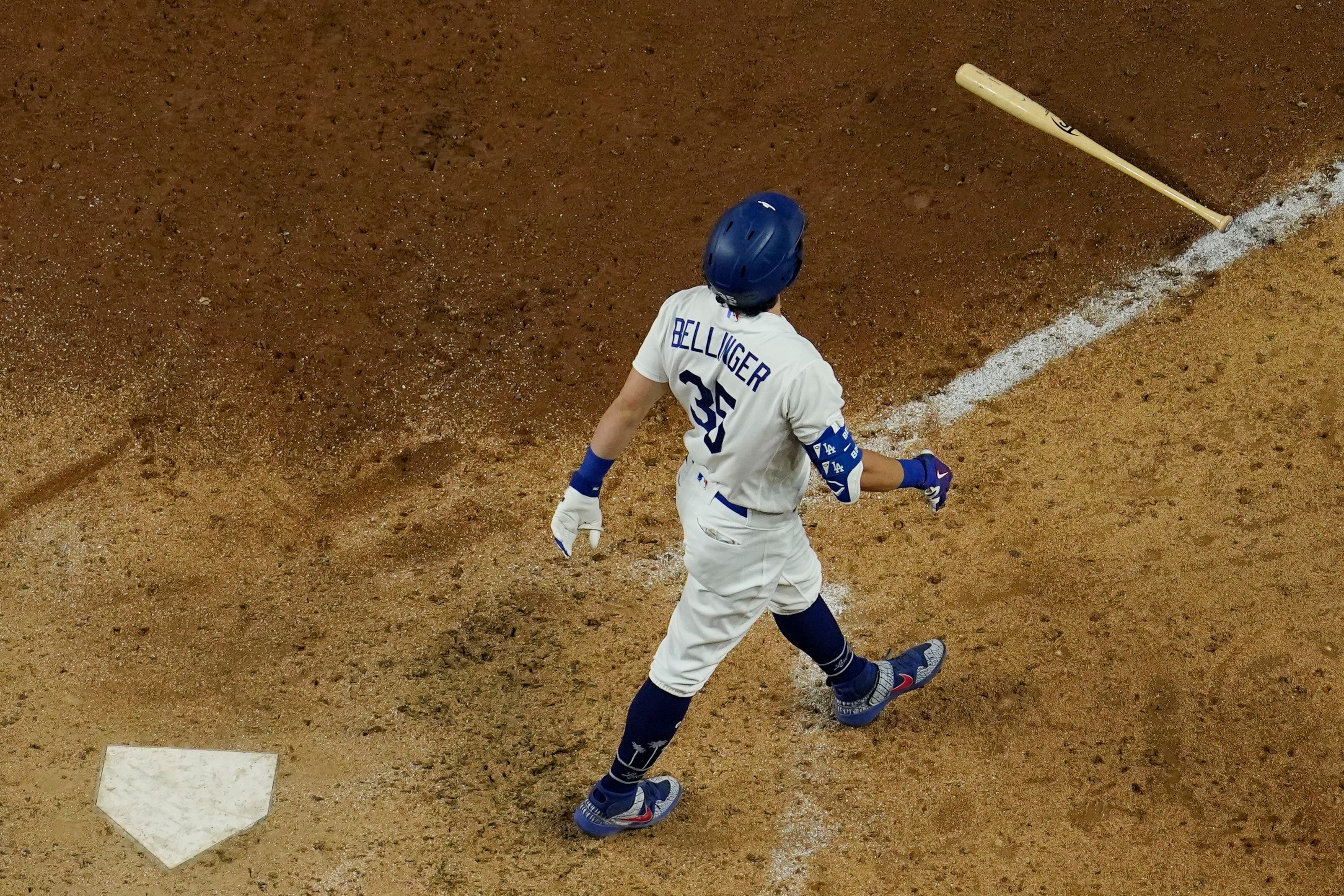 Cody Bellinger swung his bat at a wasp in the World Series