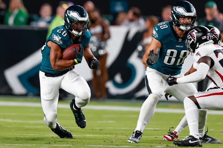 Eagles running back Saquon Barkley rushed for 95 yards on 22 carries.