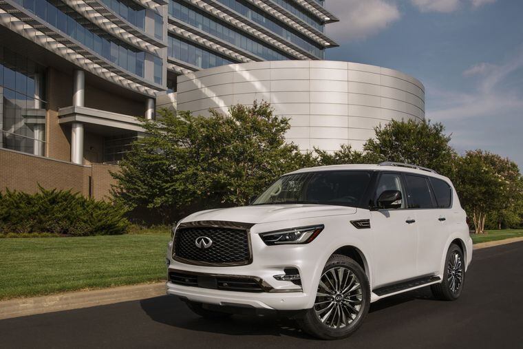 Car Review 21 Infiniti Qx80 Puts Luxury In A Traditional Package