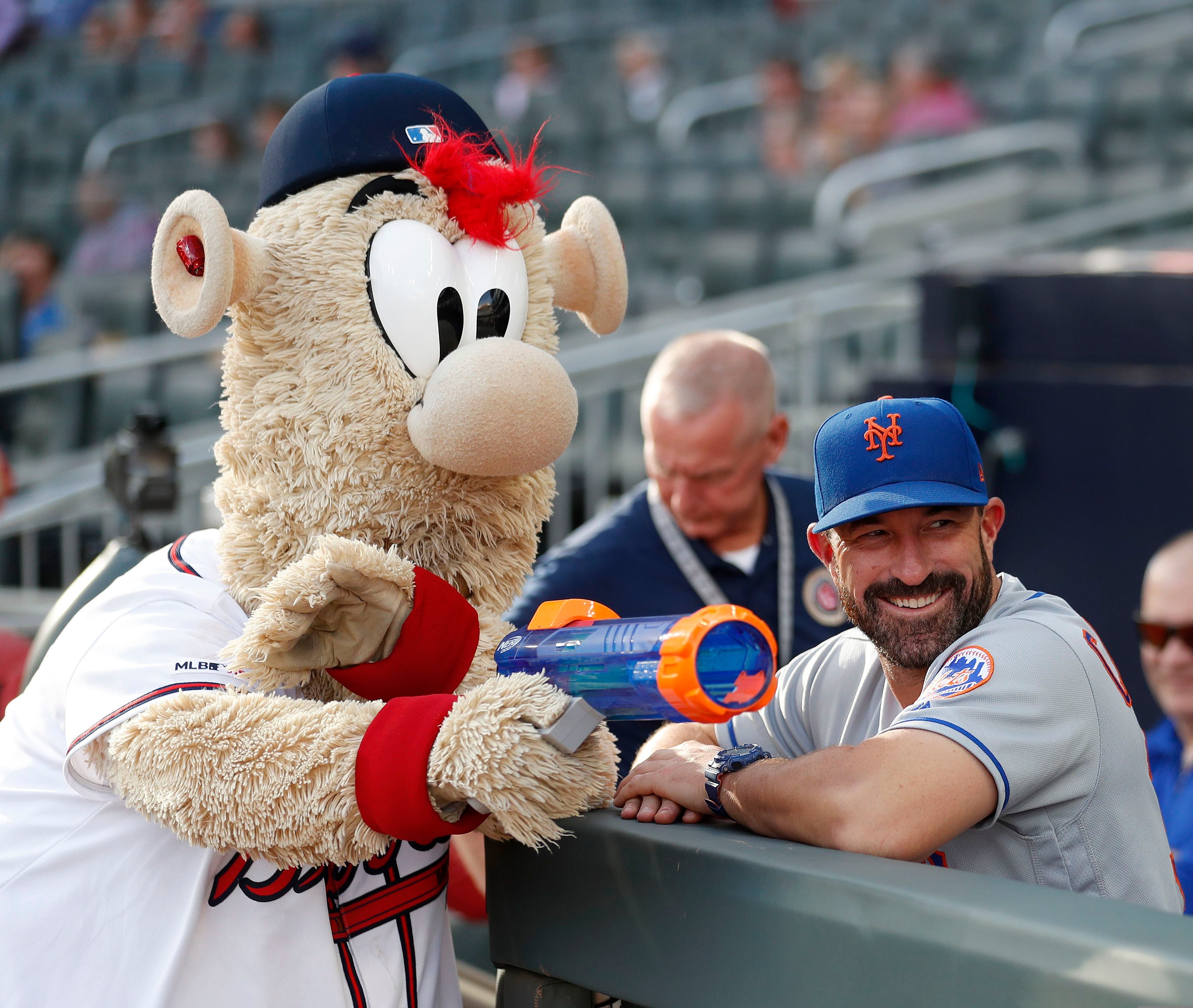 Gradick Sports on X: #Braves new mascot Blooper (left) & #Phillies  mascot Phillie Phanatic (right) 🤔  / X