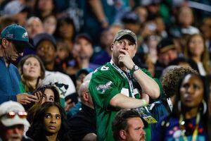 Eagles fans in Arizona hyped for Super Bowl LVII - WHYY