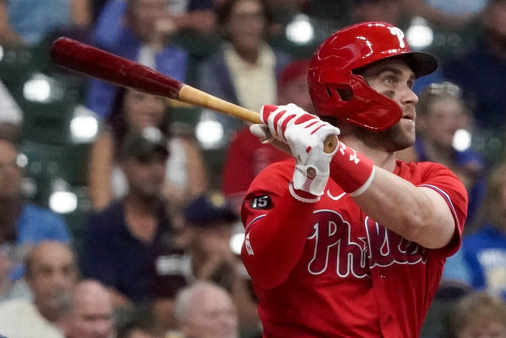 Bryce Harper's wearing a Mike Schmidt throwback #Phillies jersey before  tonight's game in Houston (photo via @PatGallenCBS3) #WorldSeries …