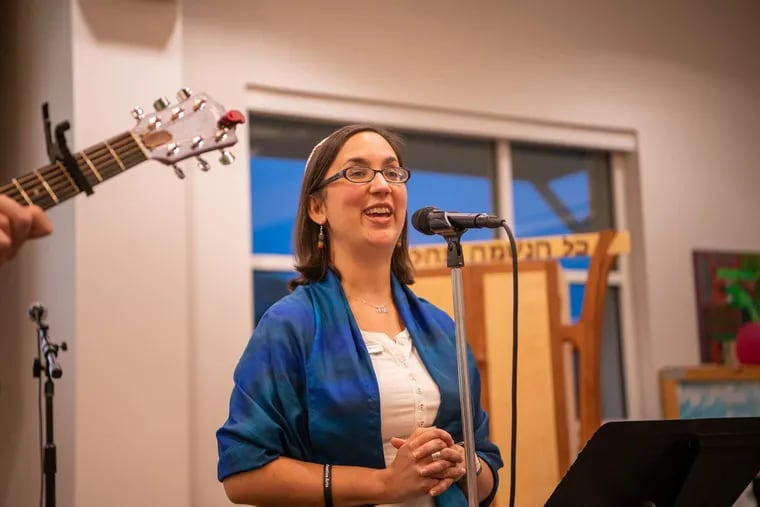 Rabbi Leah R. Berkowitz leads a service at Congregation Kol Ami in Elkins Park.