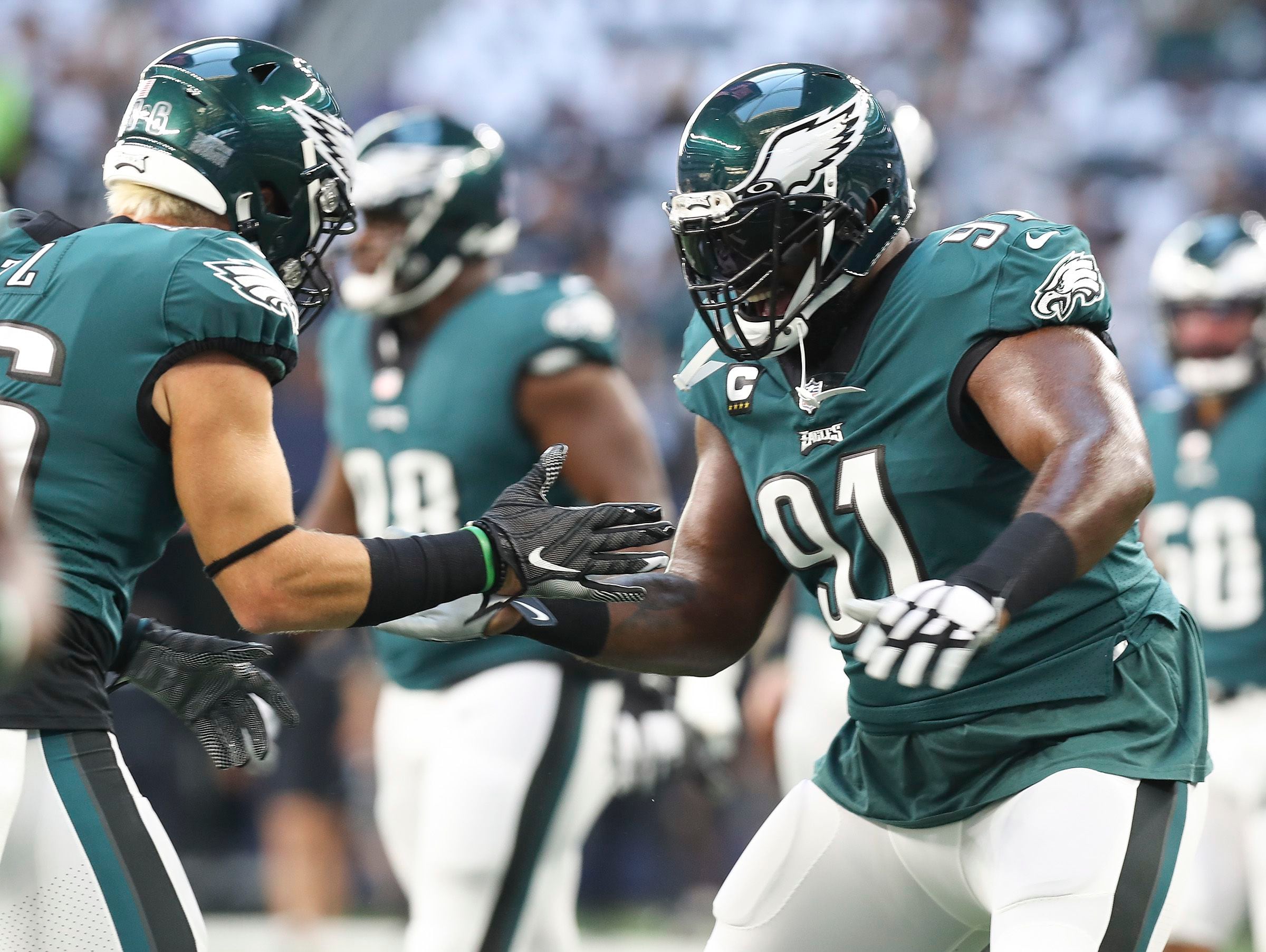 Texans have tough assignment: Blocking Eagles' Fletcher Cox