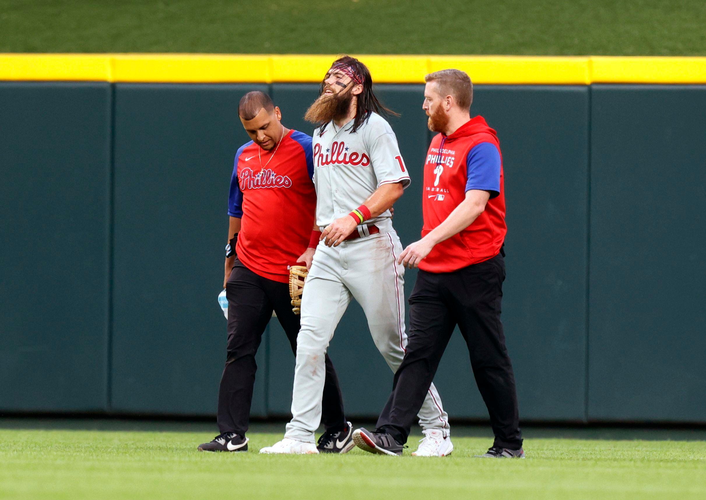 Mets owner vows change from 'Phillies colors' in team's jersey ad