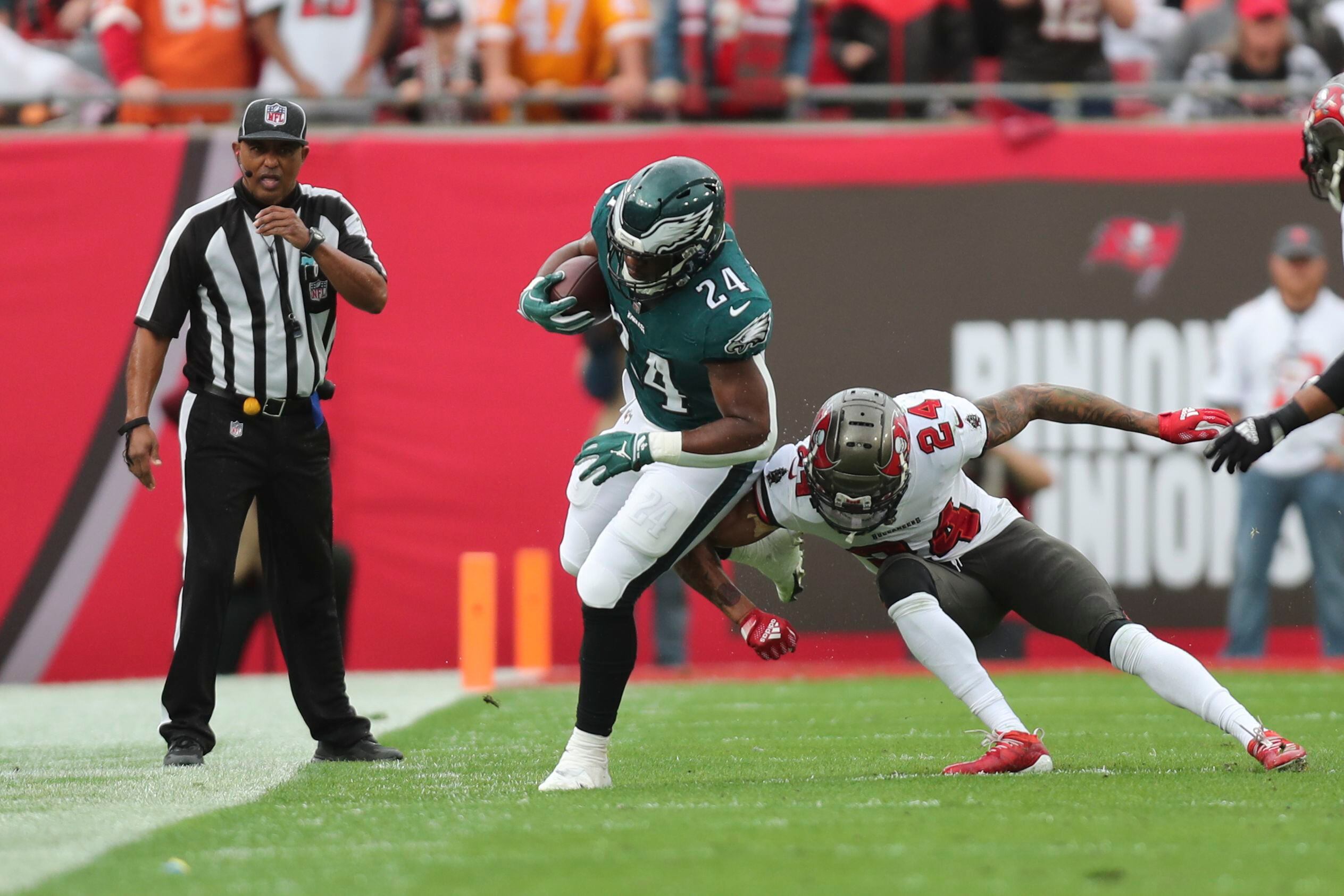 Bowles: Buccaneers' loss to unbeaten Eagles not necessarily a measuring  stick for his young team Florida & Sun News - Bally Sports