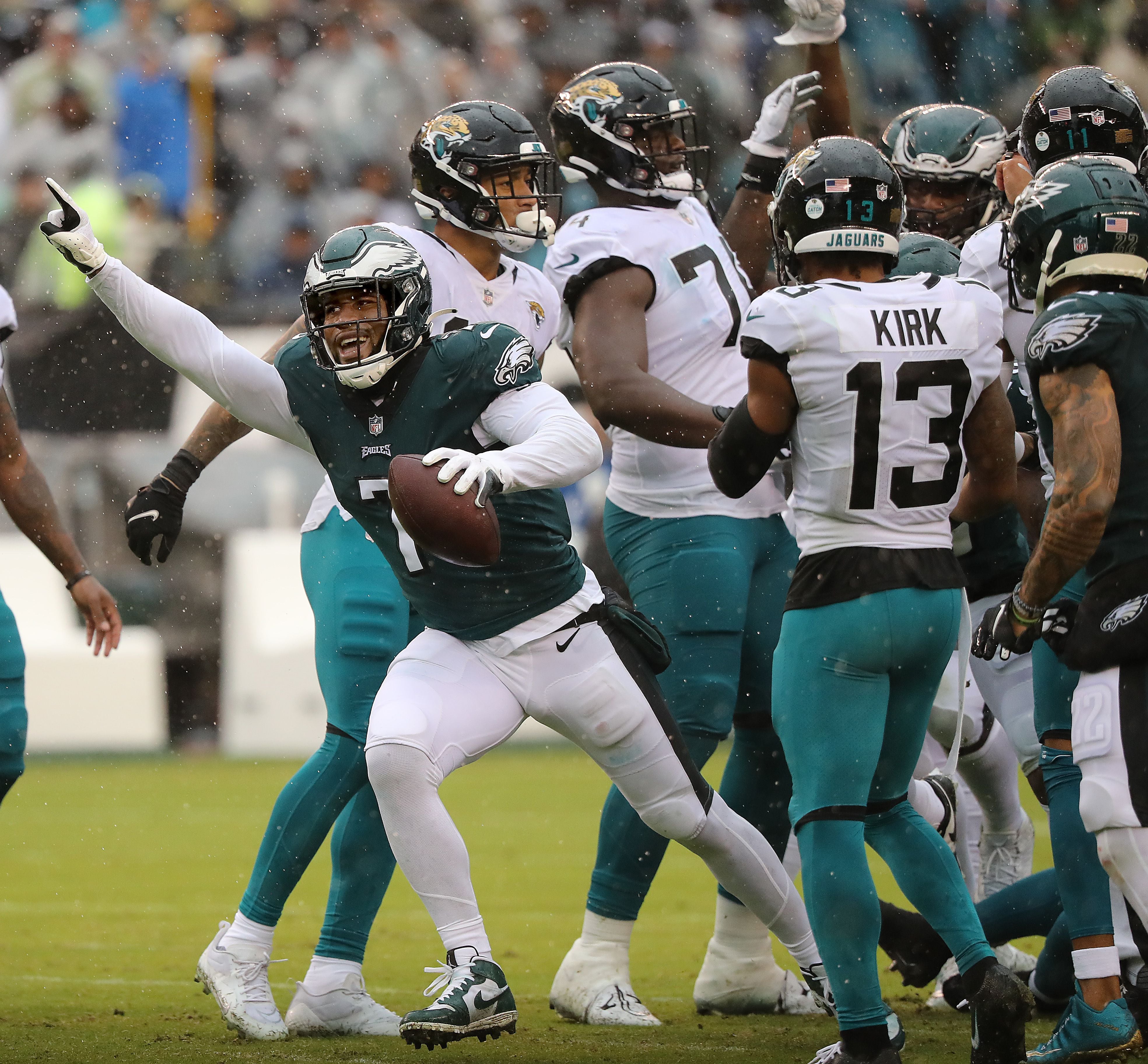 Miles Sanders has career day as Eagles' battered O-line survives the  driving Jaguars and rain