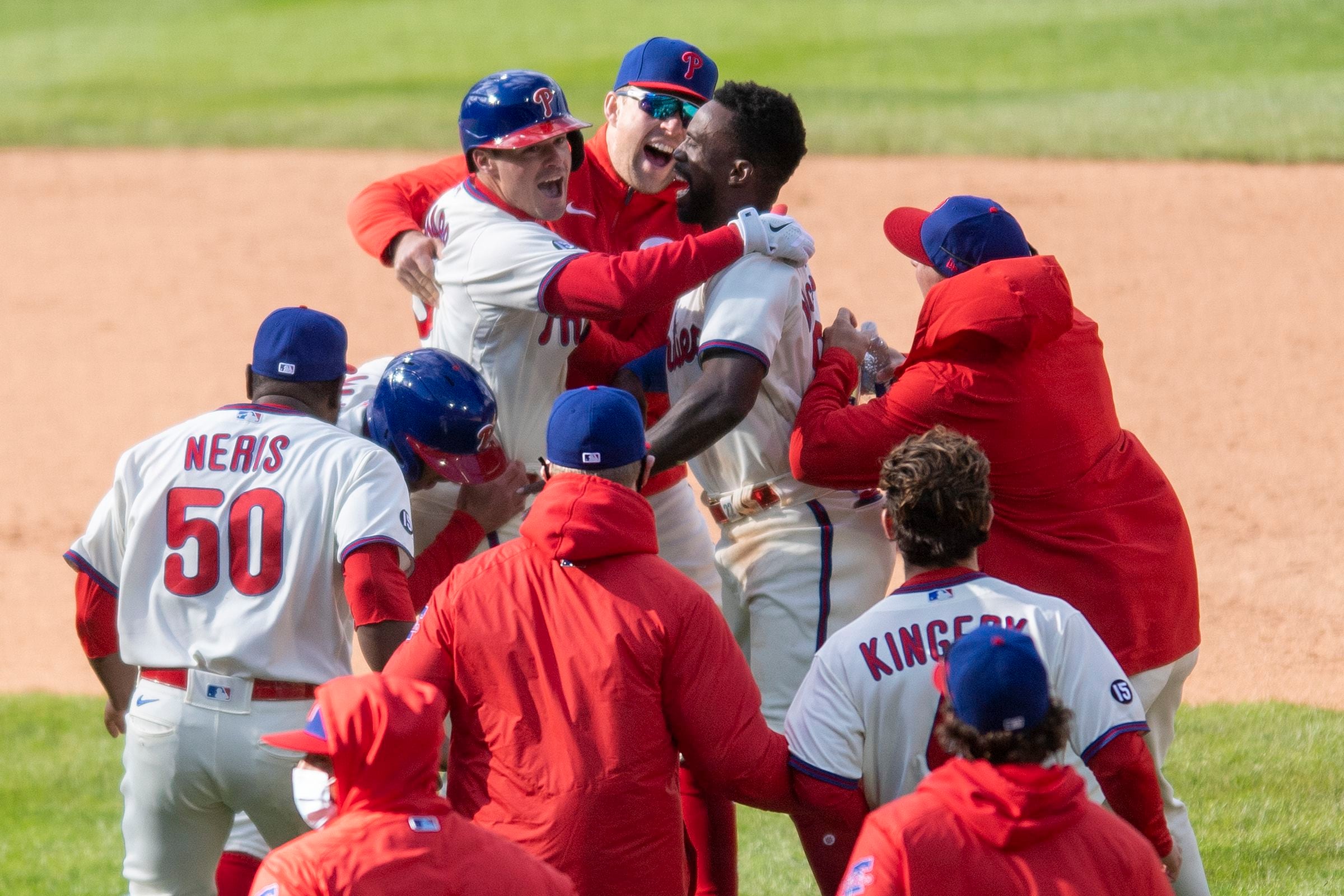 Bryce Harper injury came after a 3-hour delay and heavy rainfall