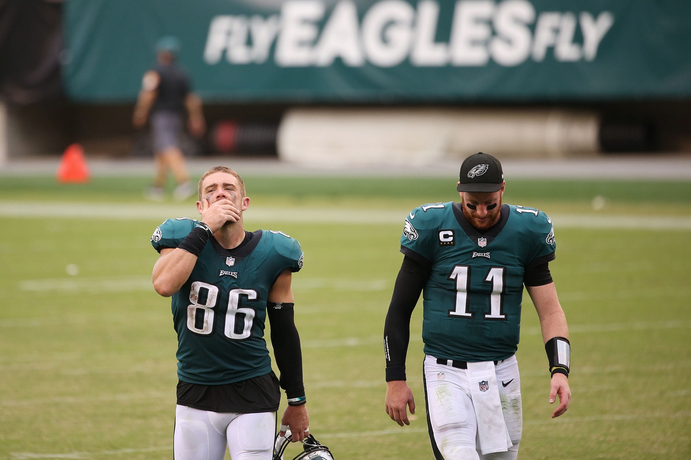 Dallas Goedert injury crippled Philadelphia Eagles in 23-23 tie