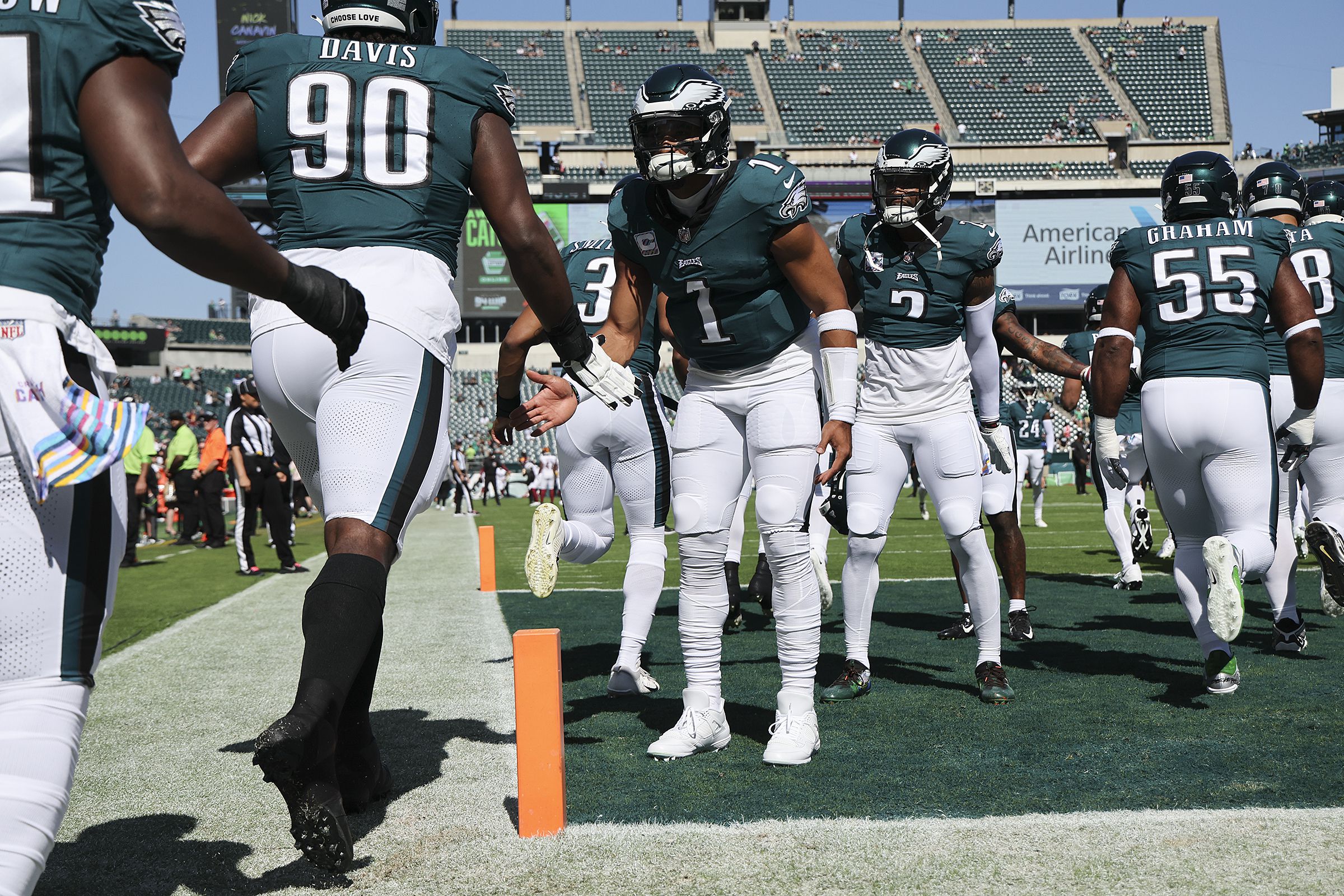 Philadelphia Eagles edge Washington Commanders in overtime to