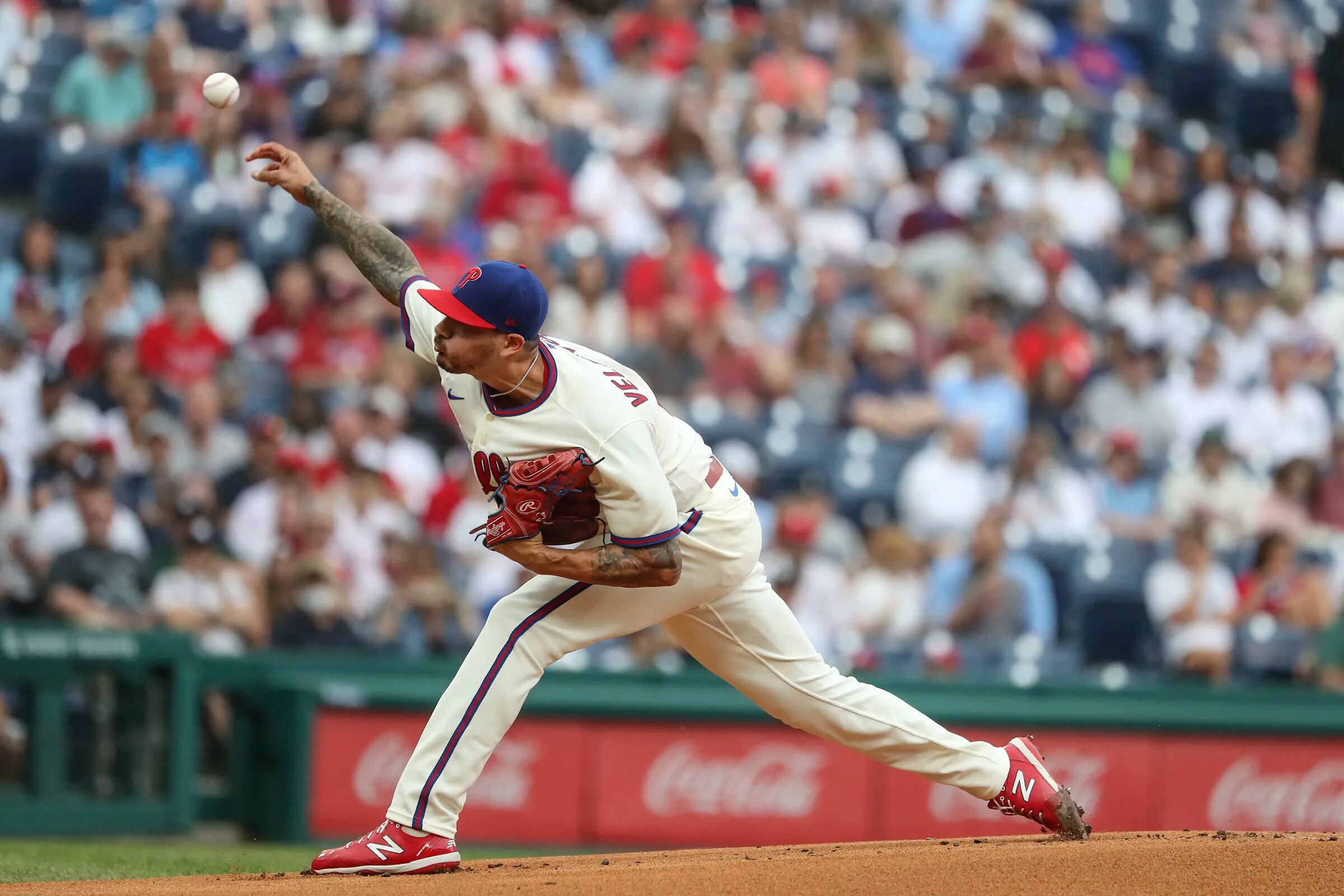 Phillies top Yankees 8-7 for 3rd straight walkoff victory