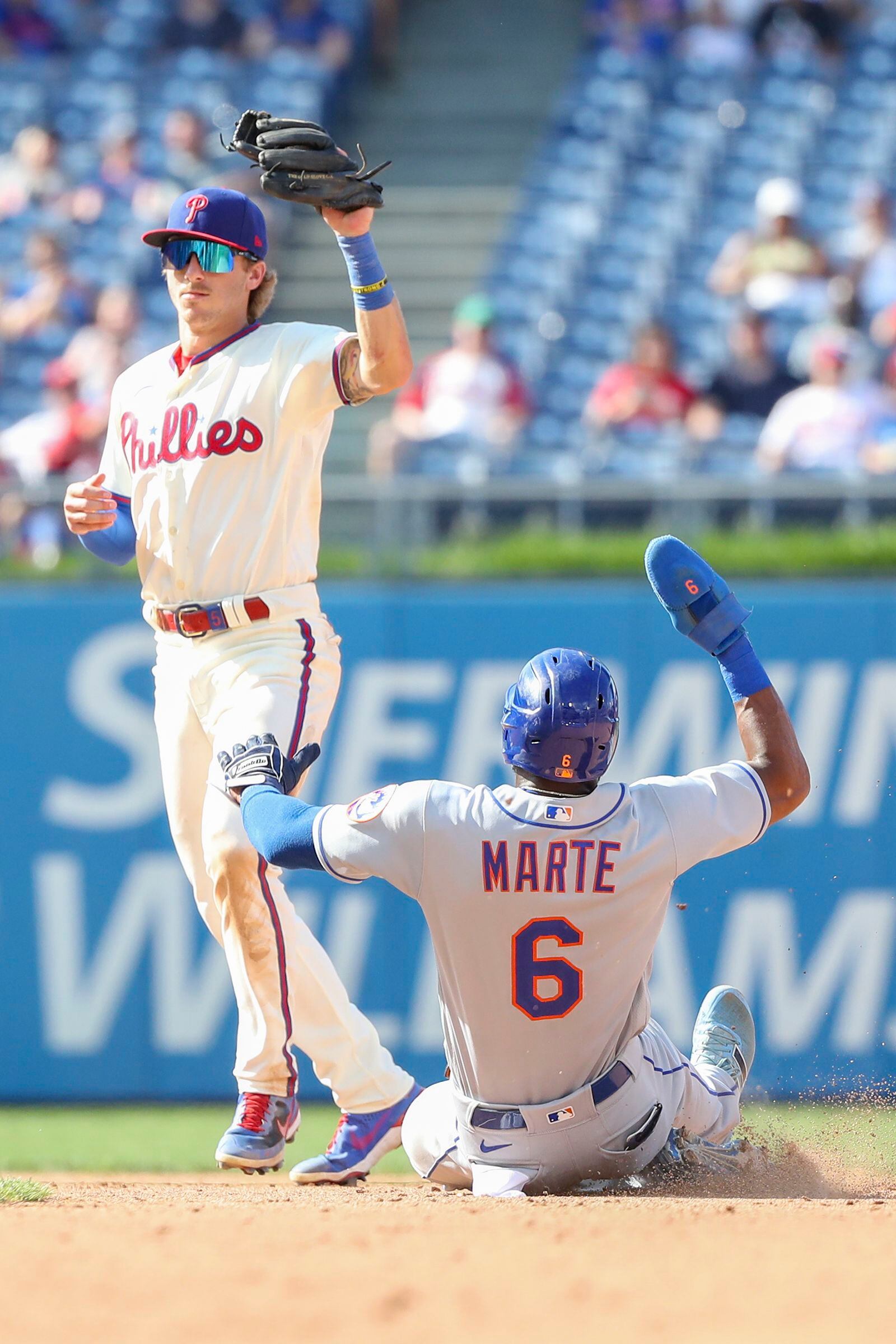 Wheeler throws 2-hitter, first-place Phillies beat Mets 3-0 – Reading Eagle