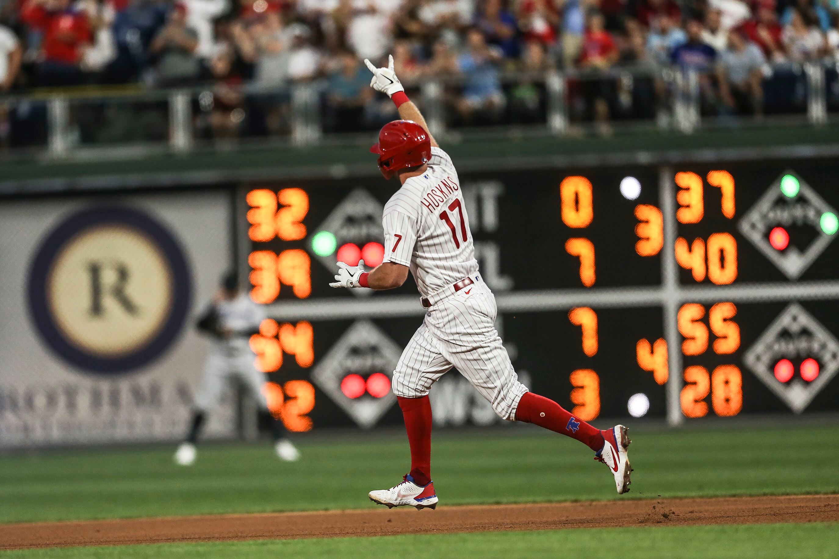 Rhys Hoskins throws out first pitch before Game 1 of Phillies-Marlins - CBS  Philadelphia