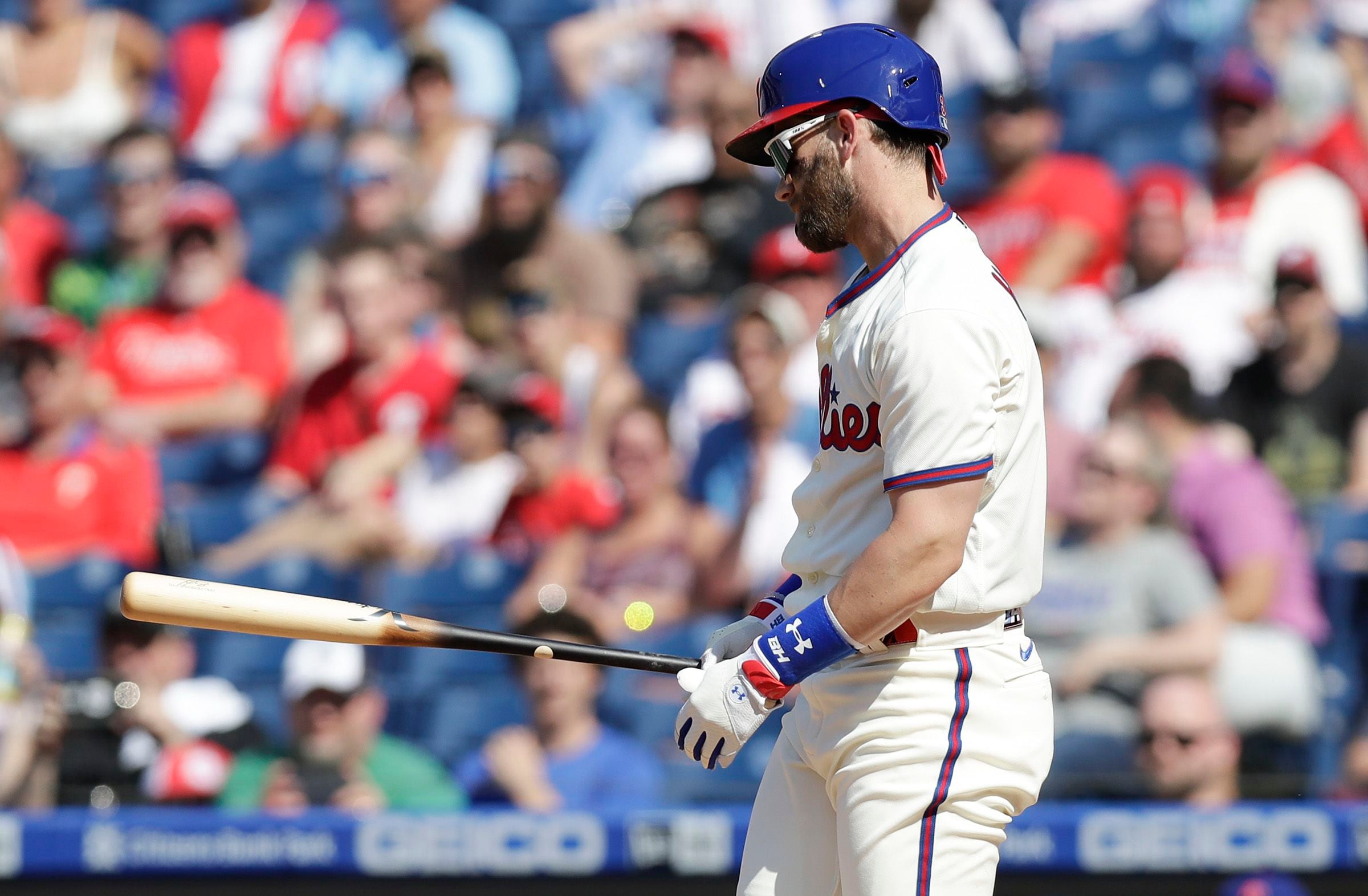 MLB rumors: Bryce Harper begs Phillies to re-sign J.T. Realmuto
