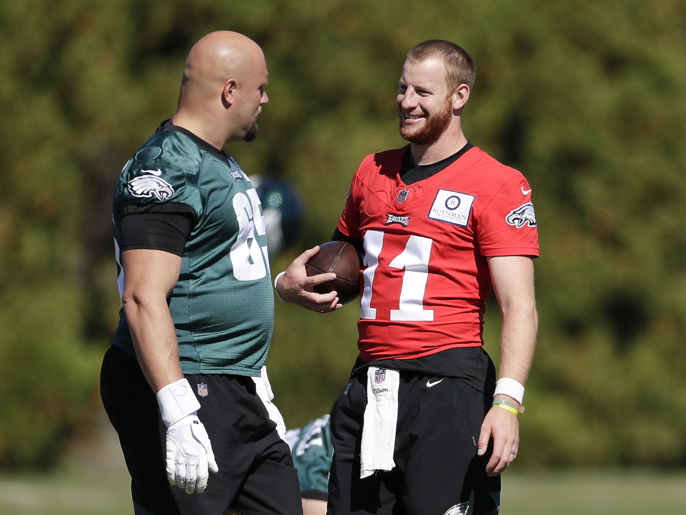 Carson Wentz Takes Cowboys Hat Off Fans' Head - CBS Philadelphia